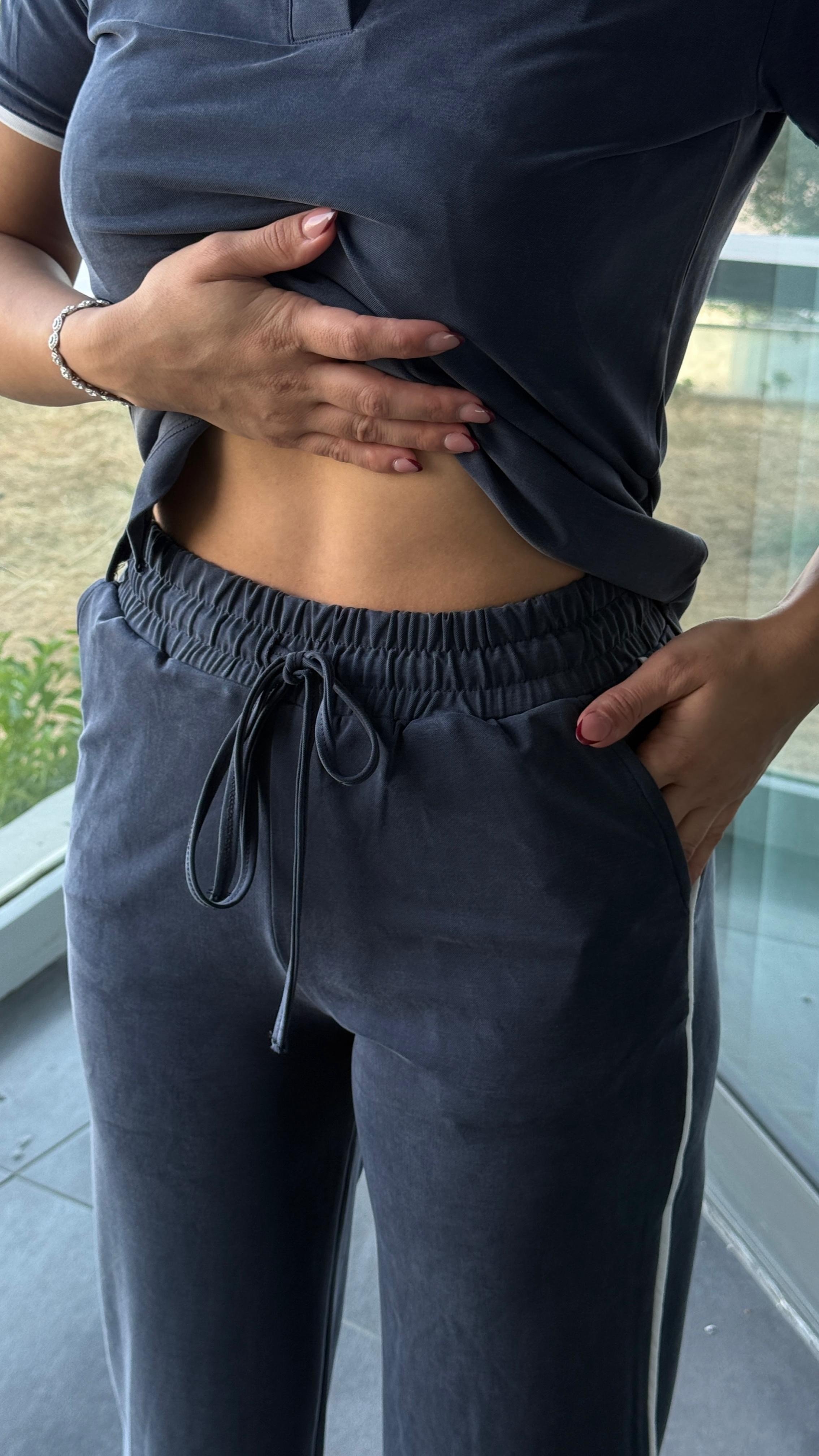 Almira İkili Spor Takım  Lacivert