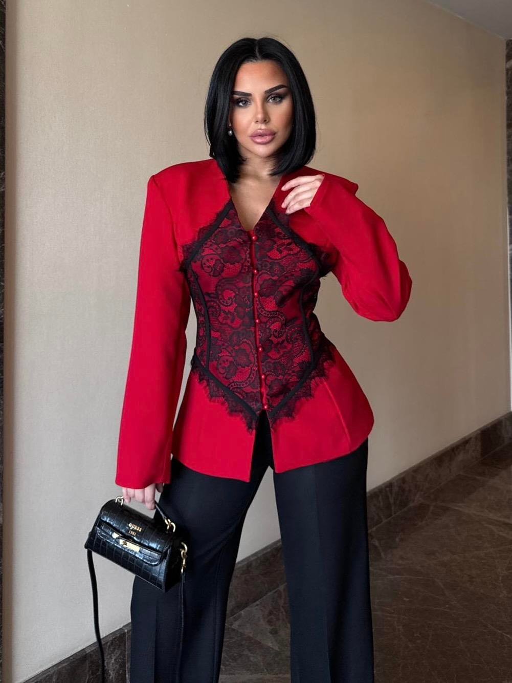 Fiona Dantel Detaylı Tasarım Ceket Kırmızı