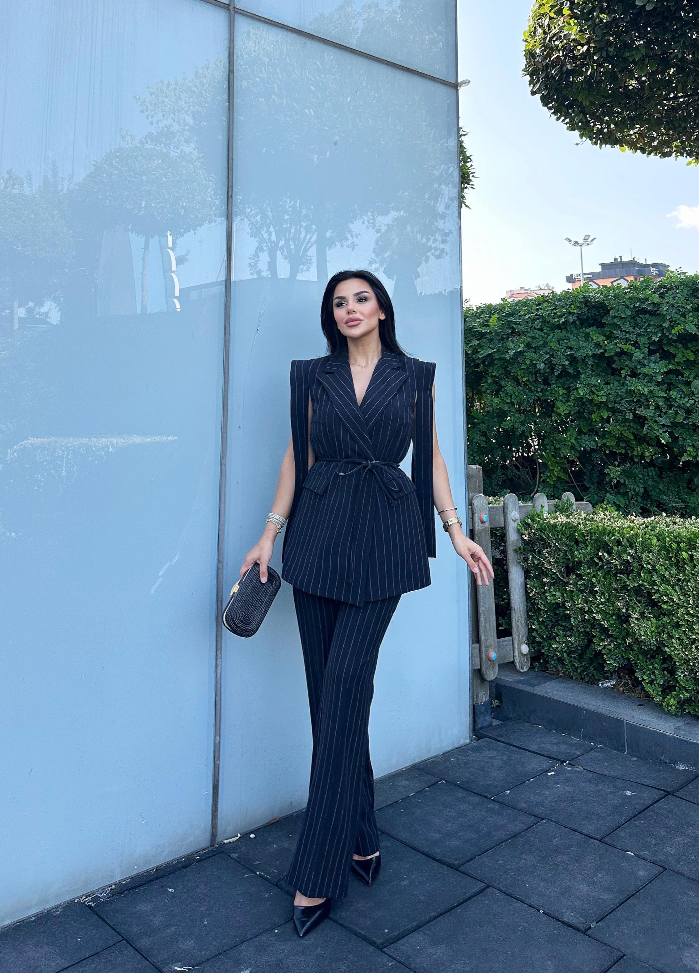 Hellie Yelekli Takım Çizgili Siyah