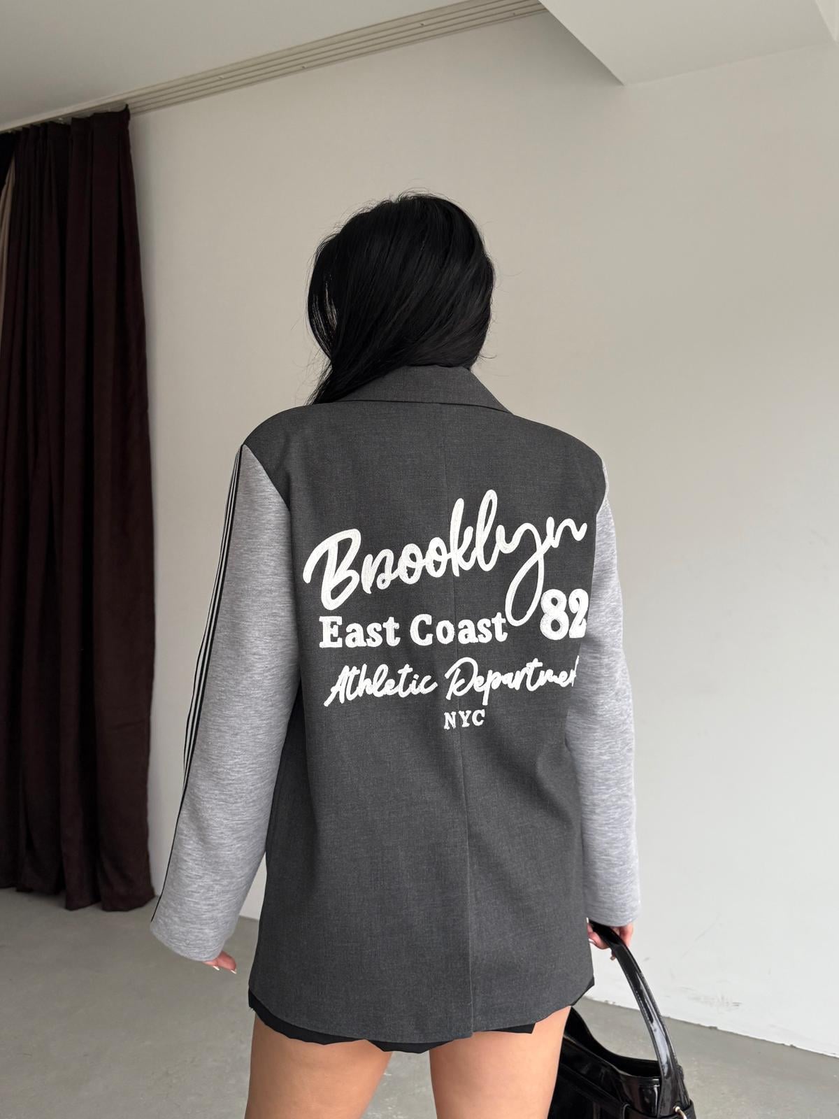 Honges Yazı Detaylı Blazer Ceket Gri
