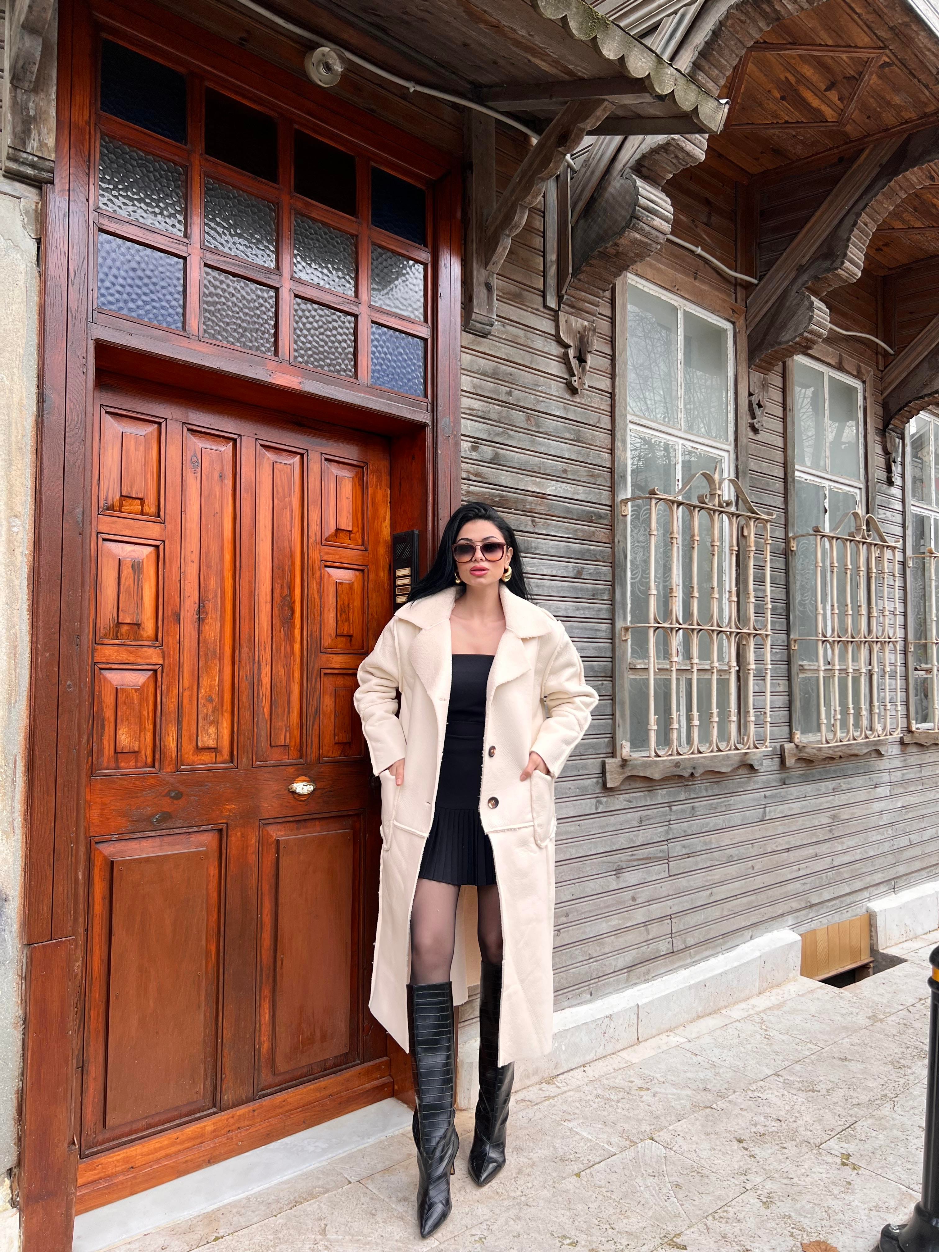 İsveç İçi Yün Deri Kaban Krem