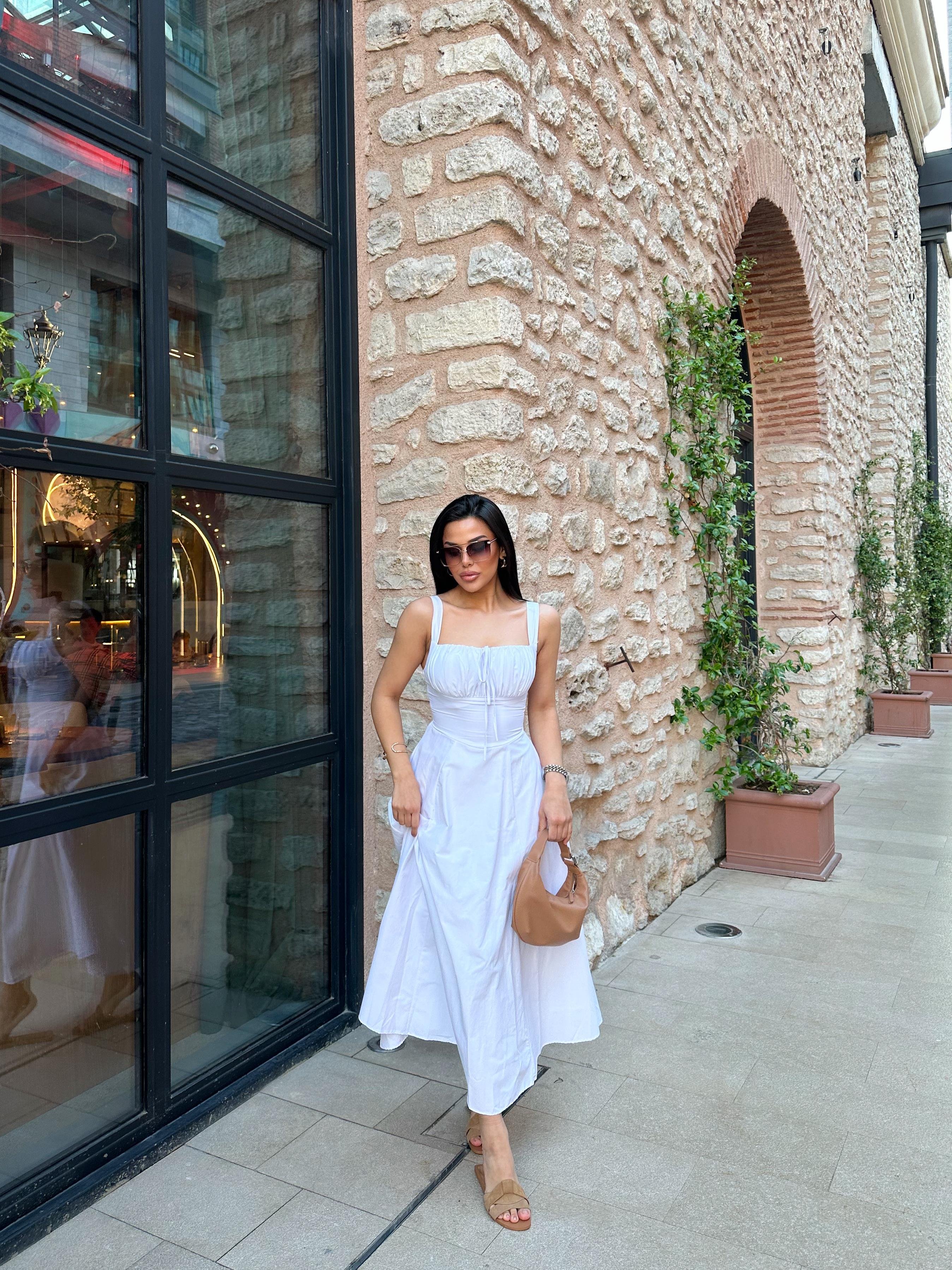 Jasmin Elbise Beyaz