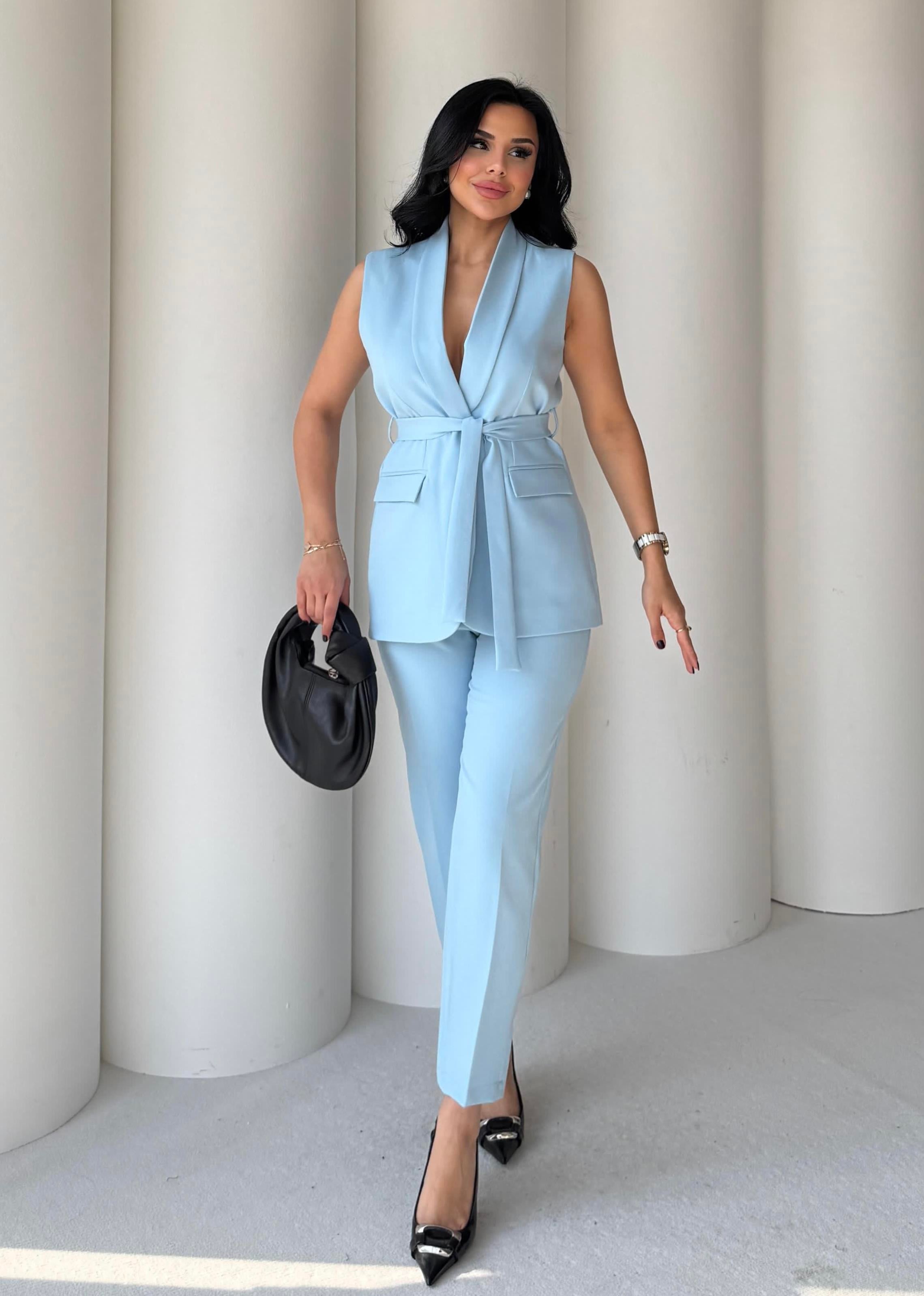 Karolin Yelekli Takım Mavi