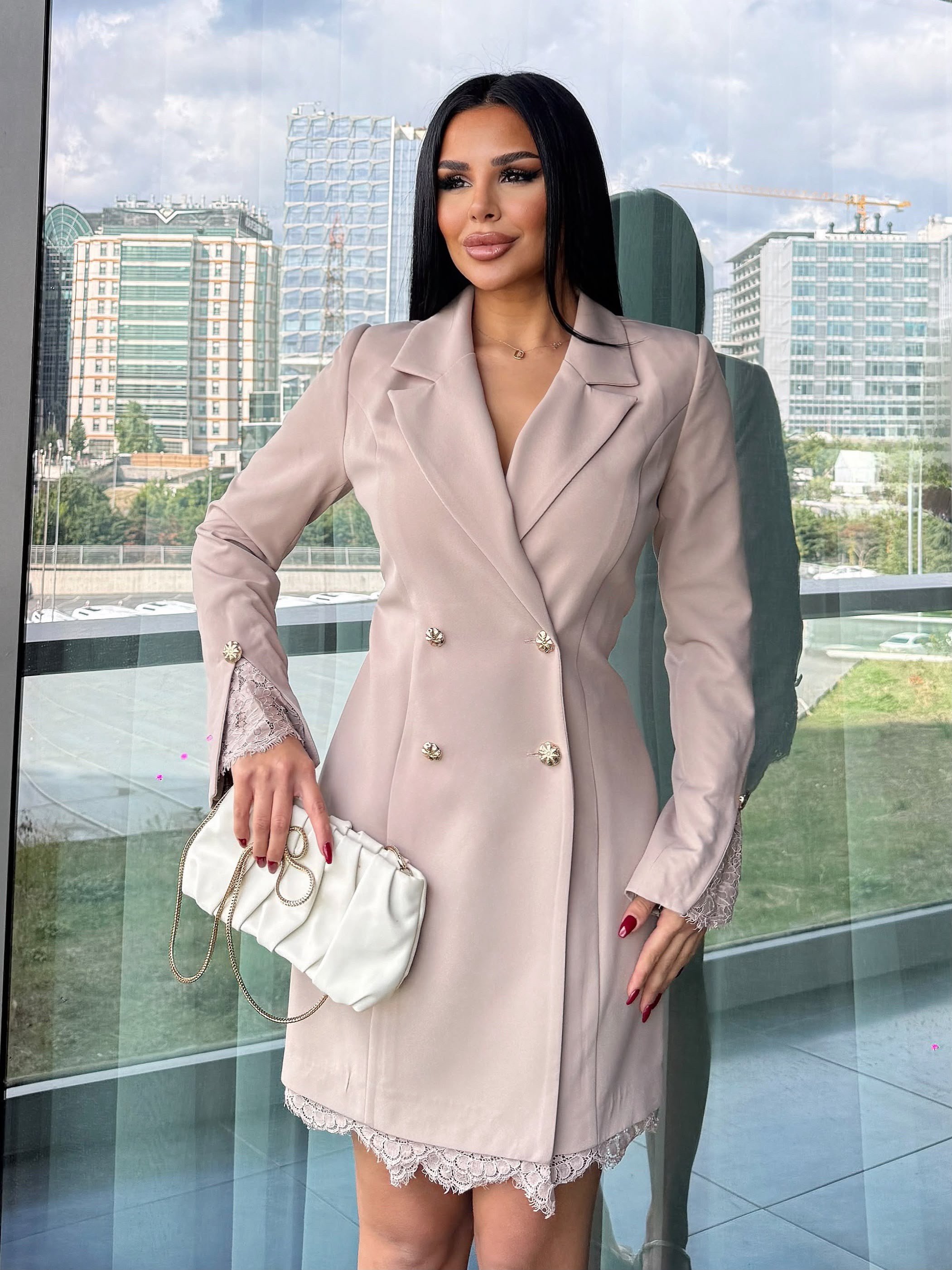 Mervas Dantel Detaylı Ceket Elbise Bej