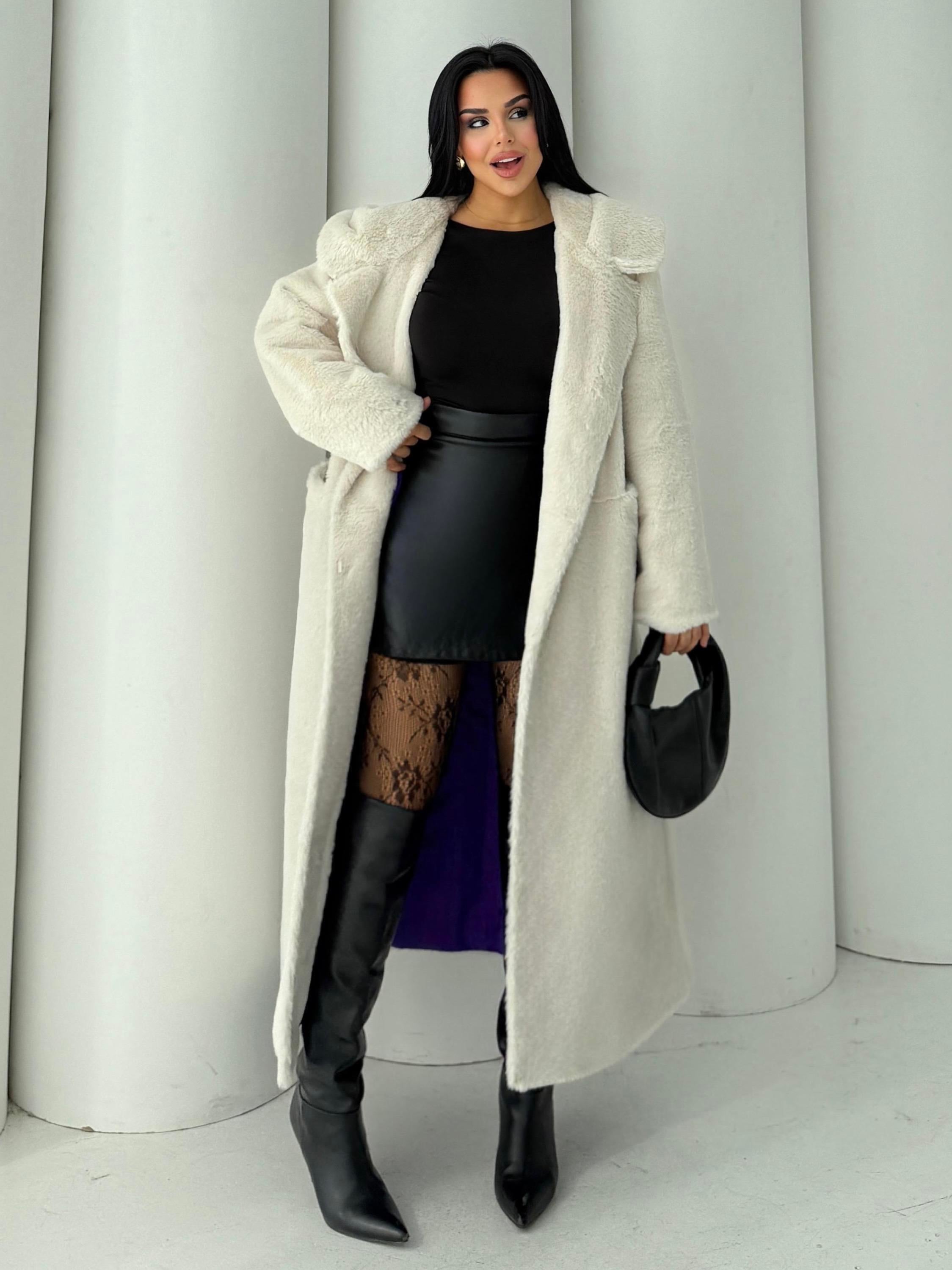 Mona İthal Tavşan Tüyü Kürk Bej