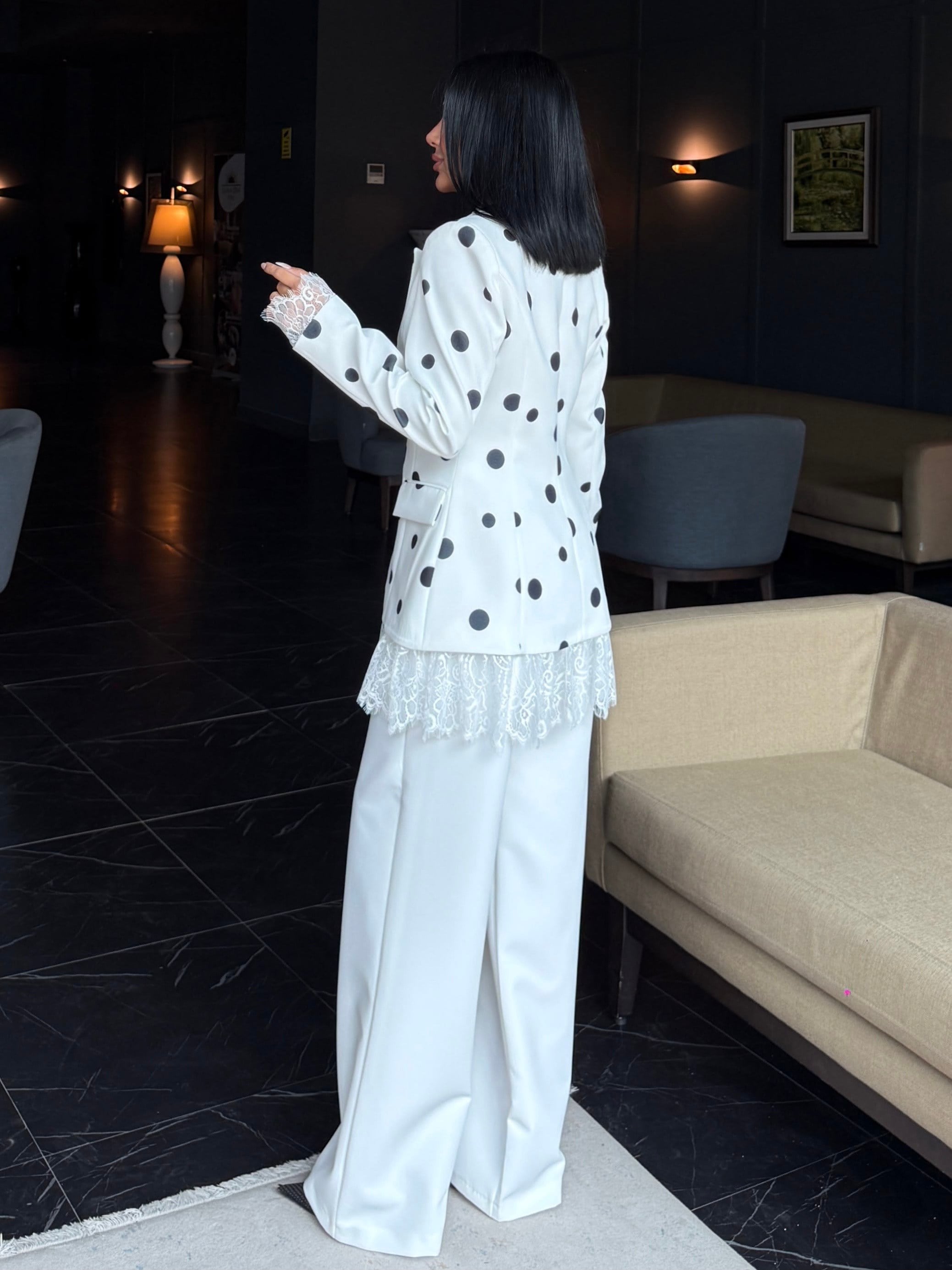 Polina Dantel İşleme Detaylı Takım Beyaz