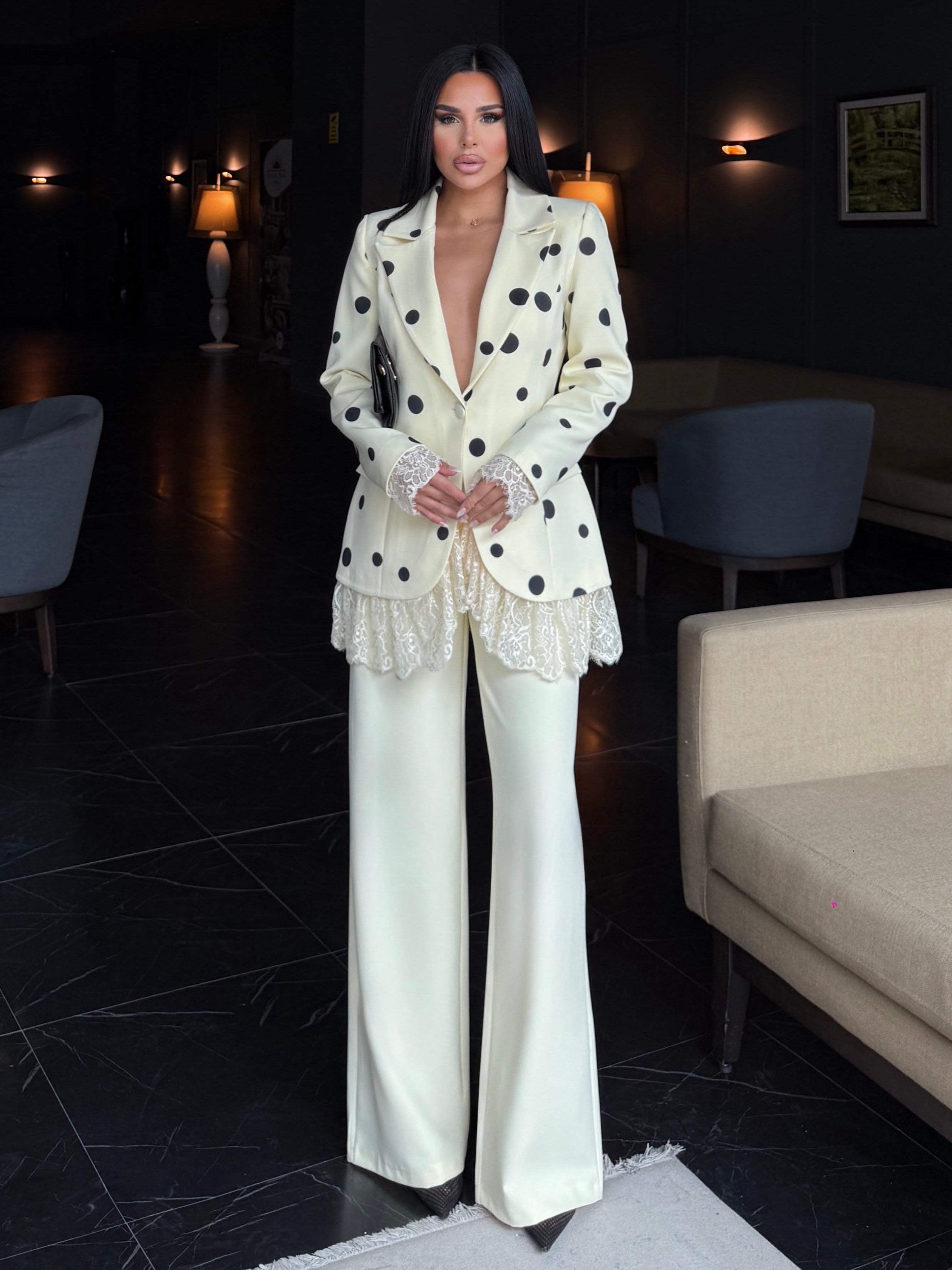 Polina Dantel İşleme Detaylı Takım Sarı