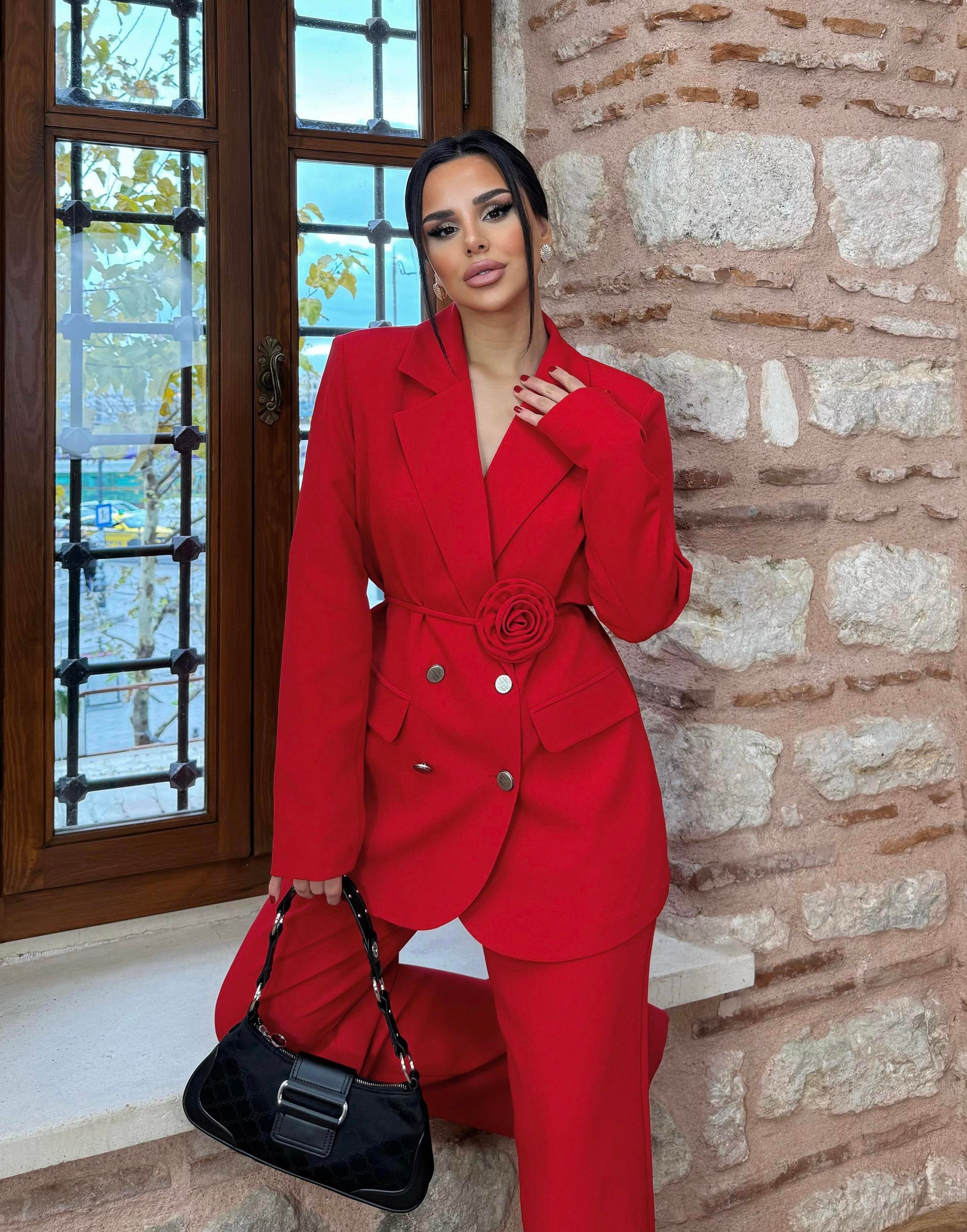 Roses Gül Kemerli Takım Kırmızı