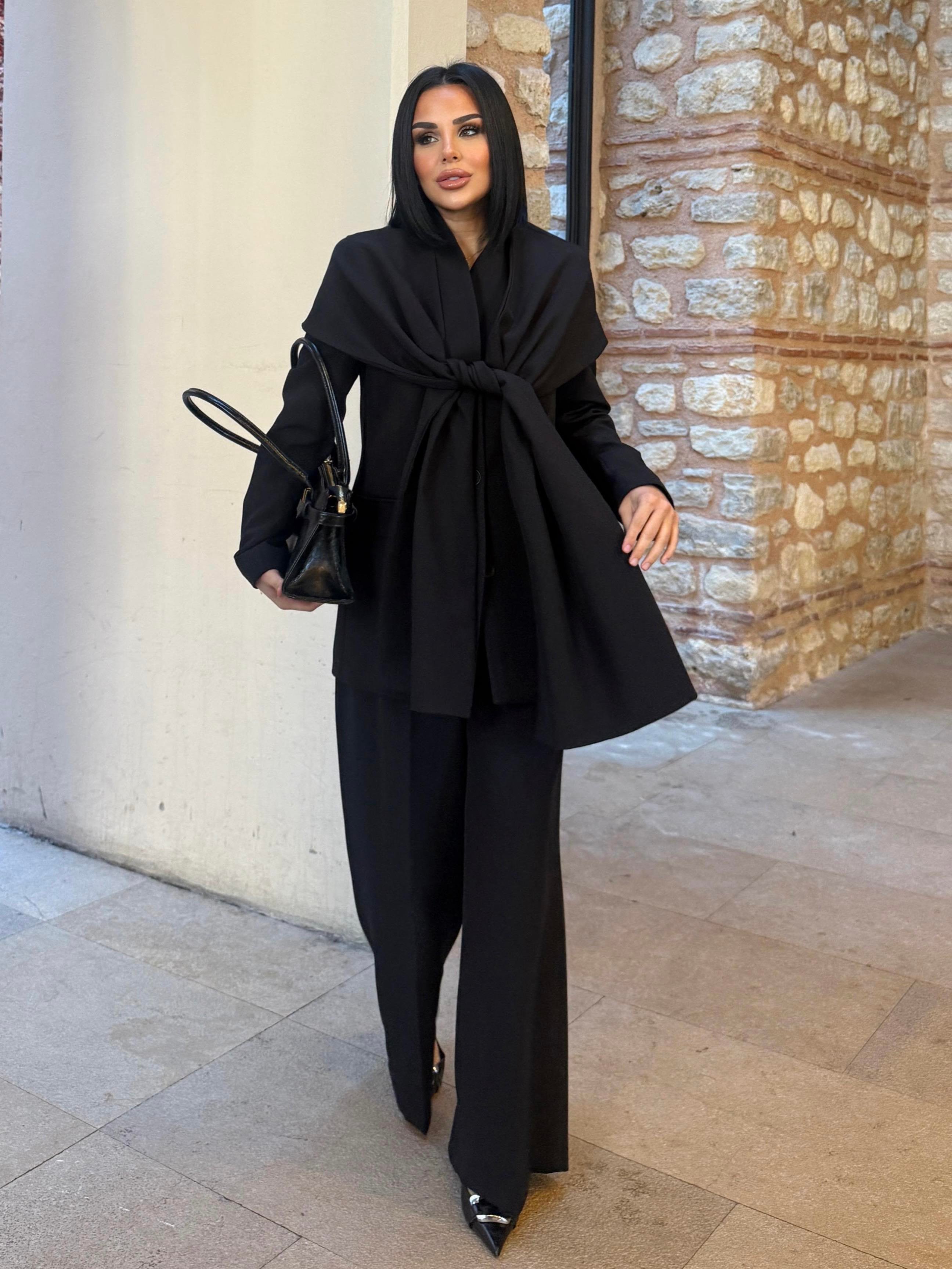 Tanisa Şal Ceket Detaylı Takım Siyah