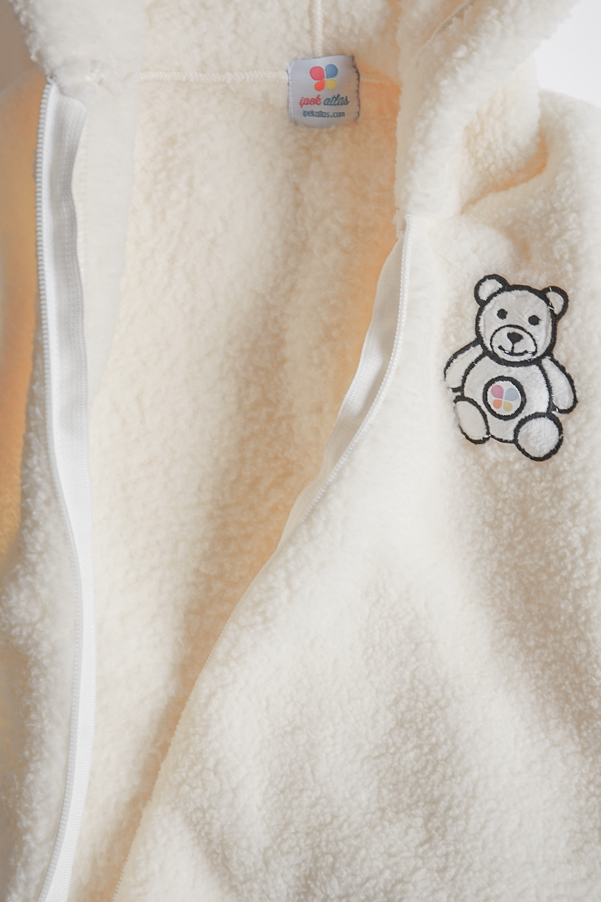 Kız Erkek Bebek Ve Çocuk Ayıcık Nakışlı Peluş Tulum