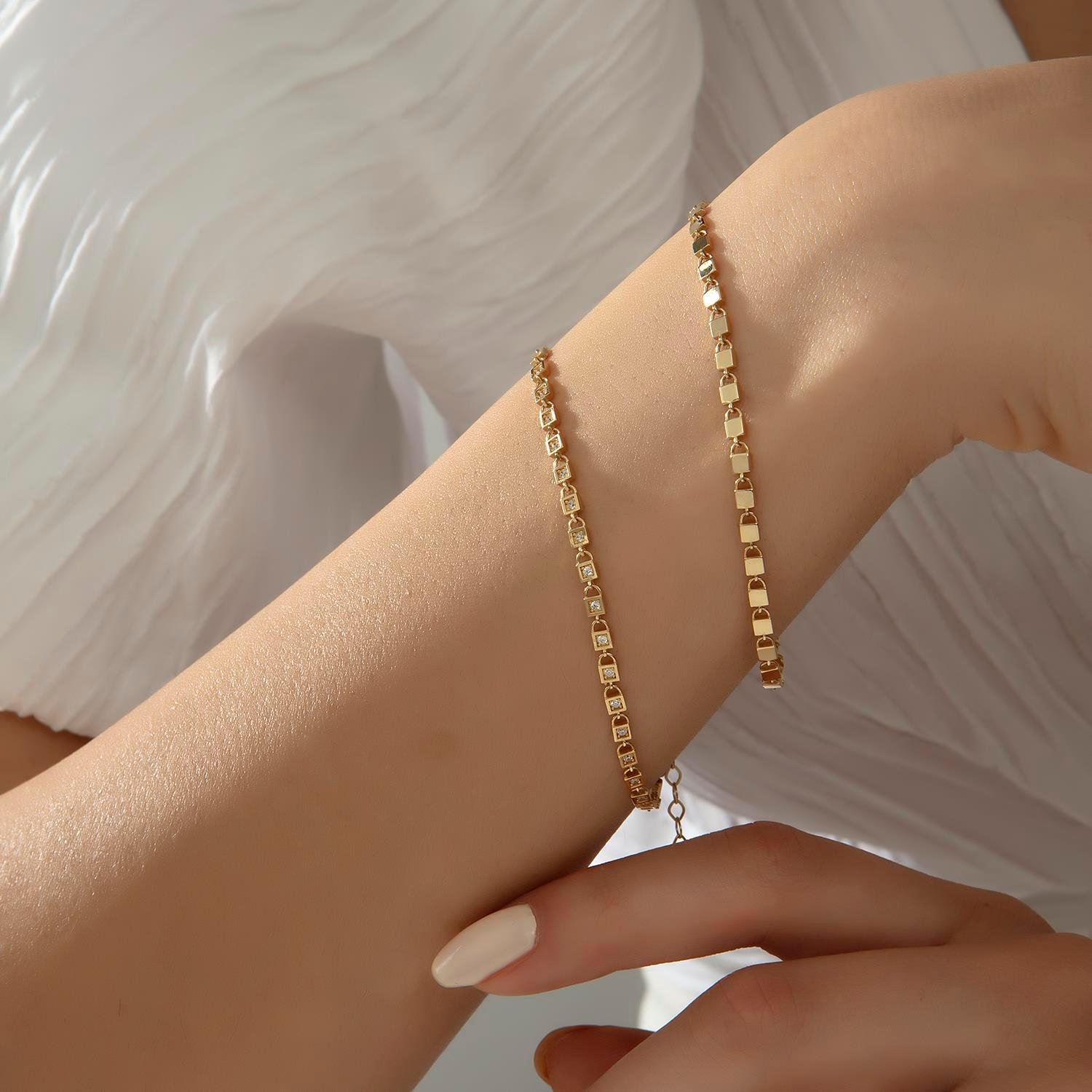 14 Ayar Altın Opera Bileklik