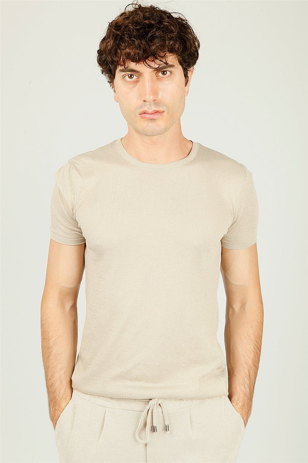 Bej Bisiklet Yaka Comfort Fit Triko T-shirt