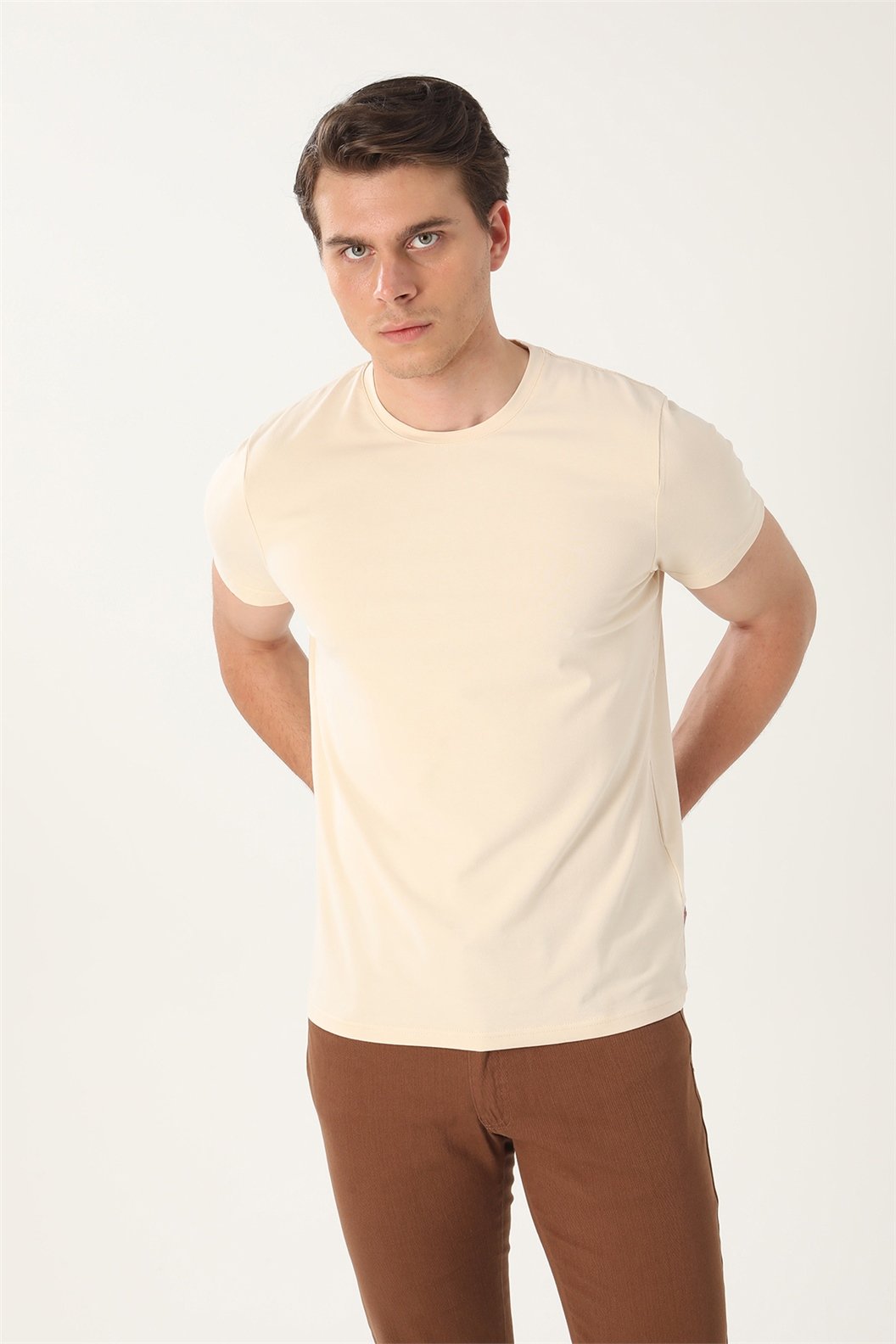 Bej Slim Fit Bisiklet Yaka Basic T-Shirt