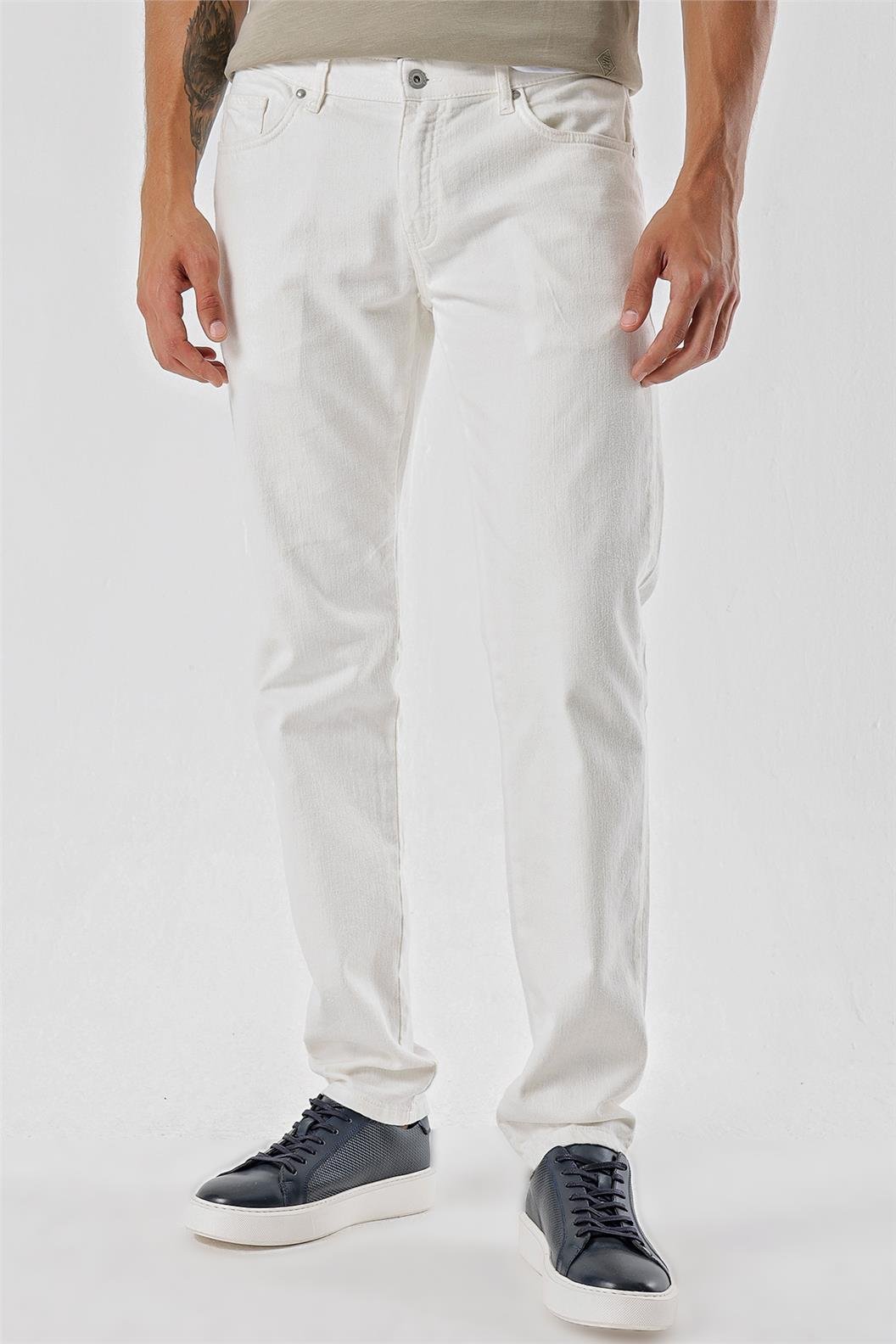 Beyaz Comfort Fit 5 Cep Pantolon