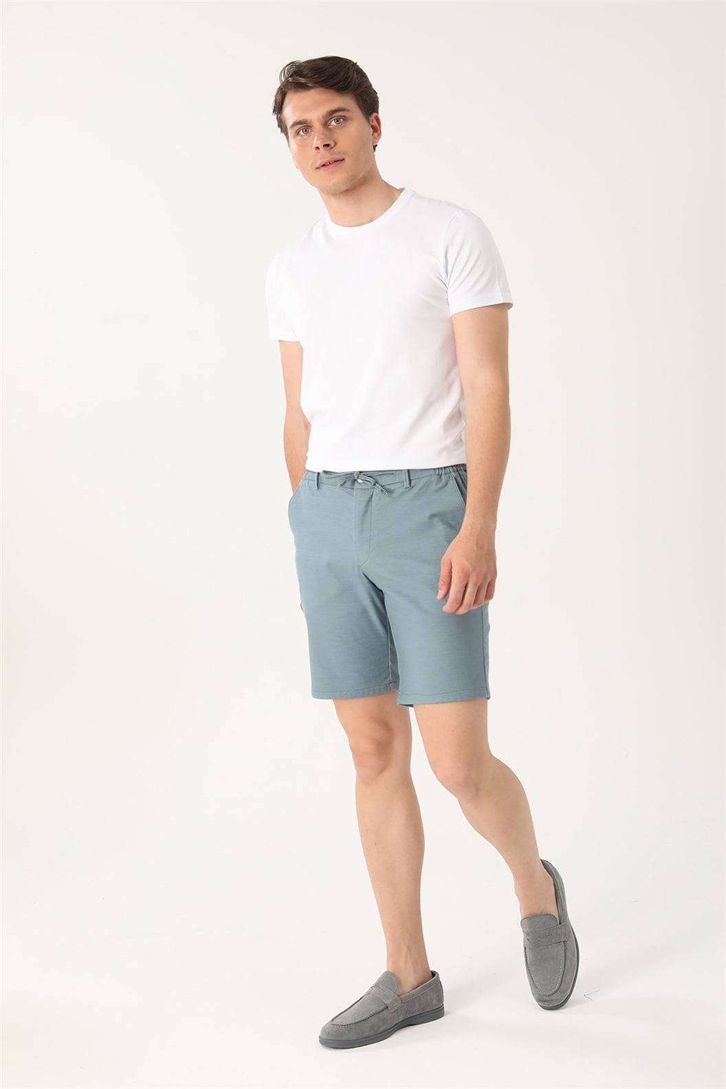 Beyaz Slim Fit Bisiklet Yaka Basic T-Shirt