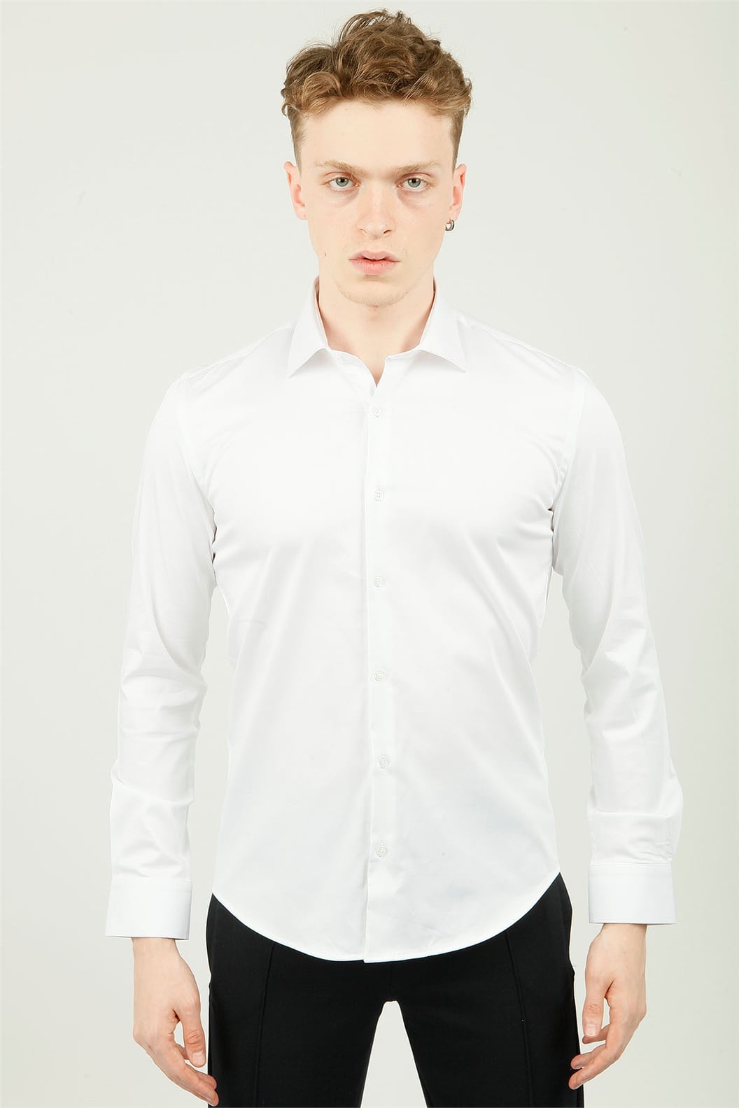 Beyaz Slim Fit Uzun Kol Gömlek