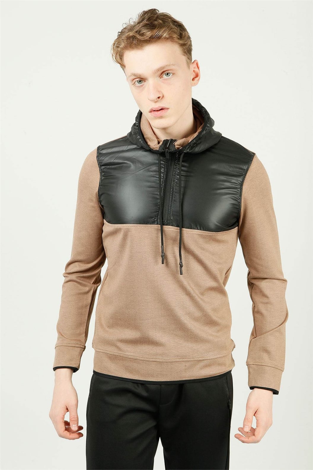Camel Sweatshirt