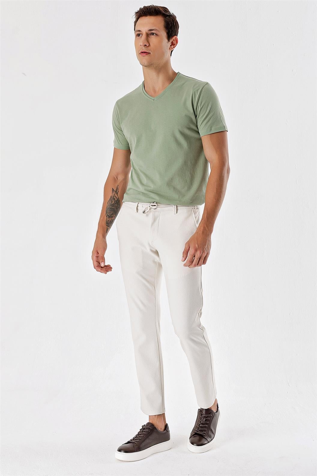 Ekru Comfort Fit Jogger Pantolon