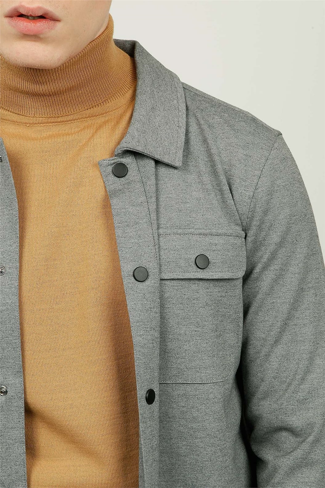Gri Çıtçıtlı Sweatshirt