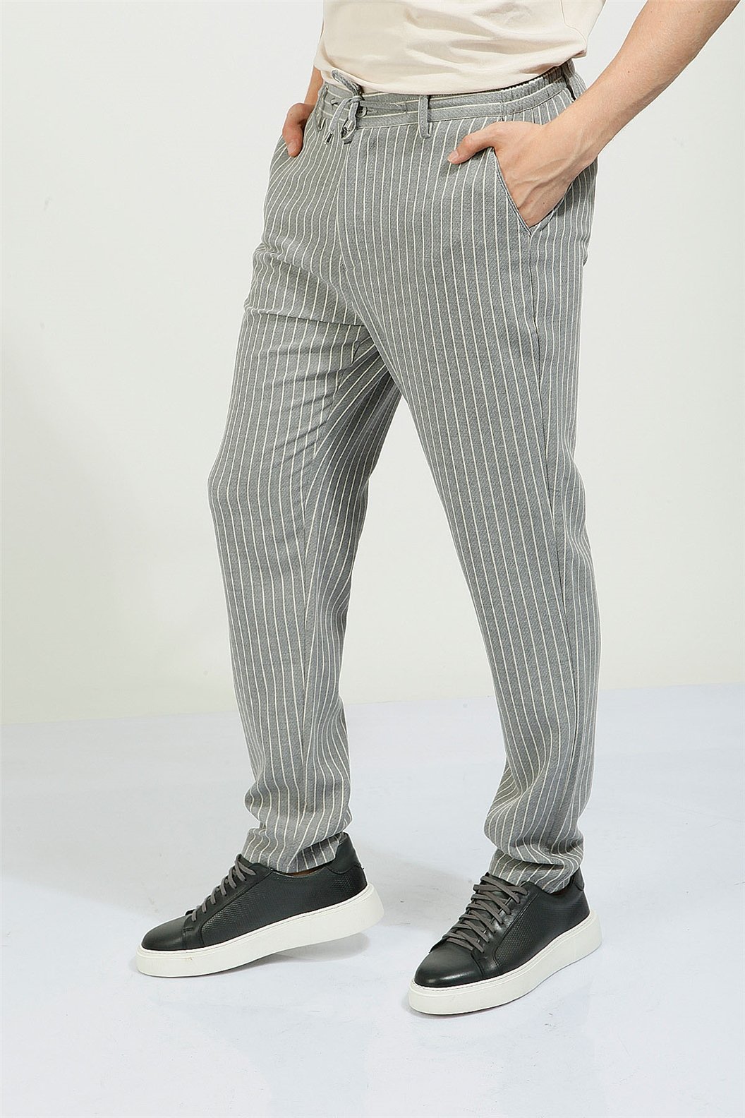 Gri Slim Fit Jogger Pantolon
