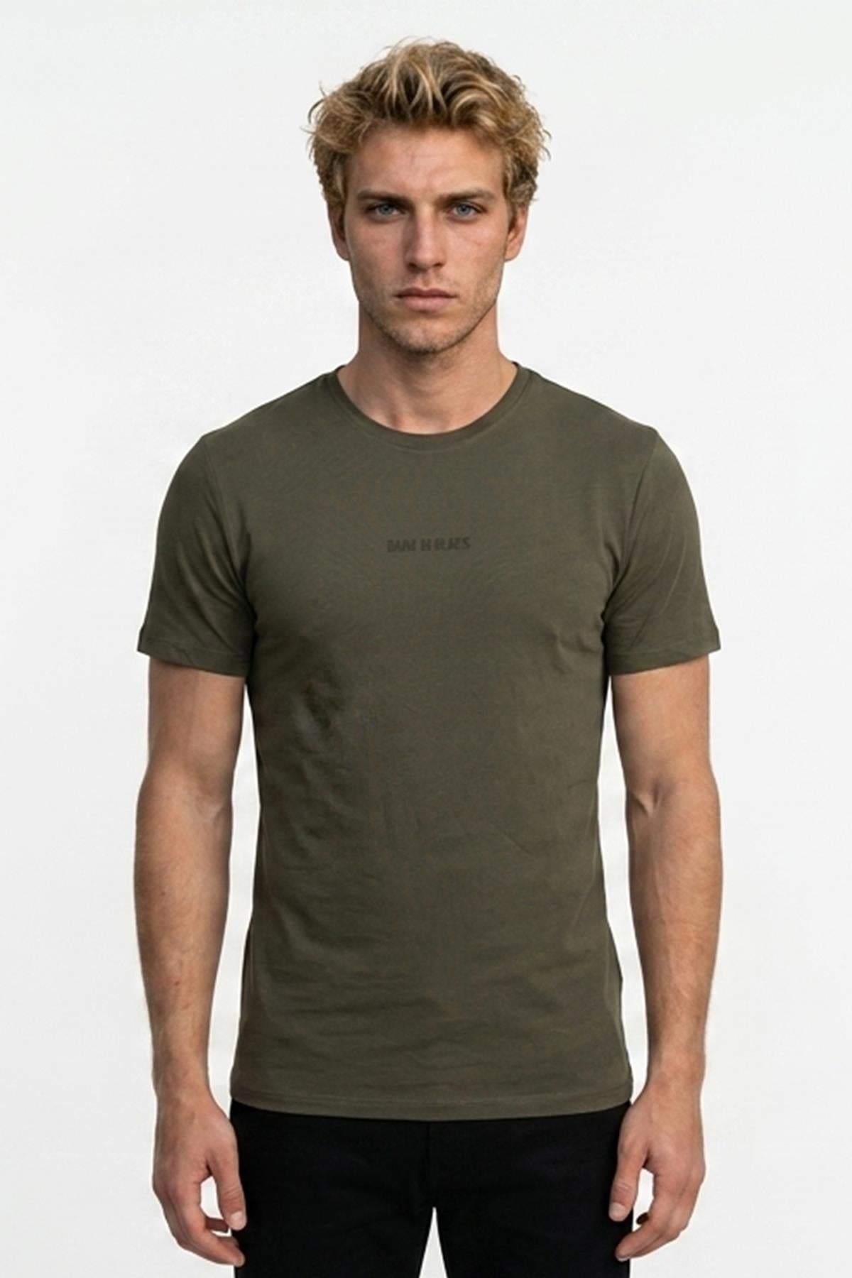 HAKİ Dark In Black Modal Bisiklet Yaka T-shirt