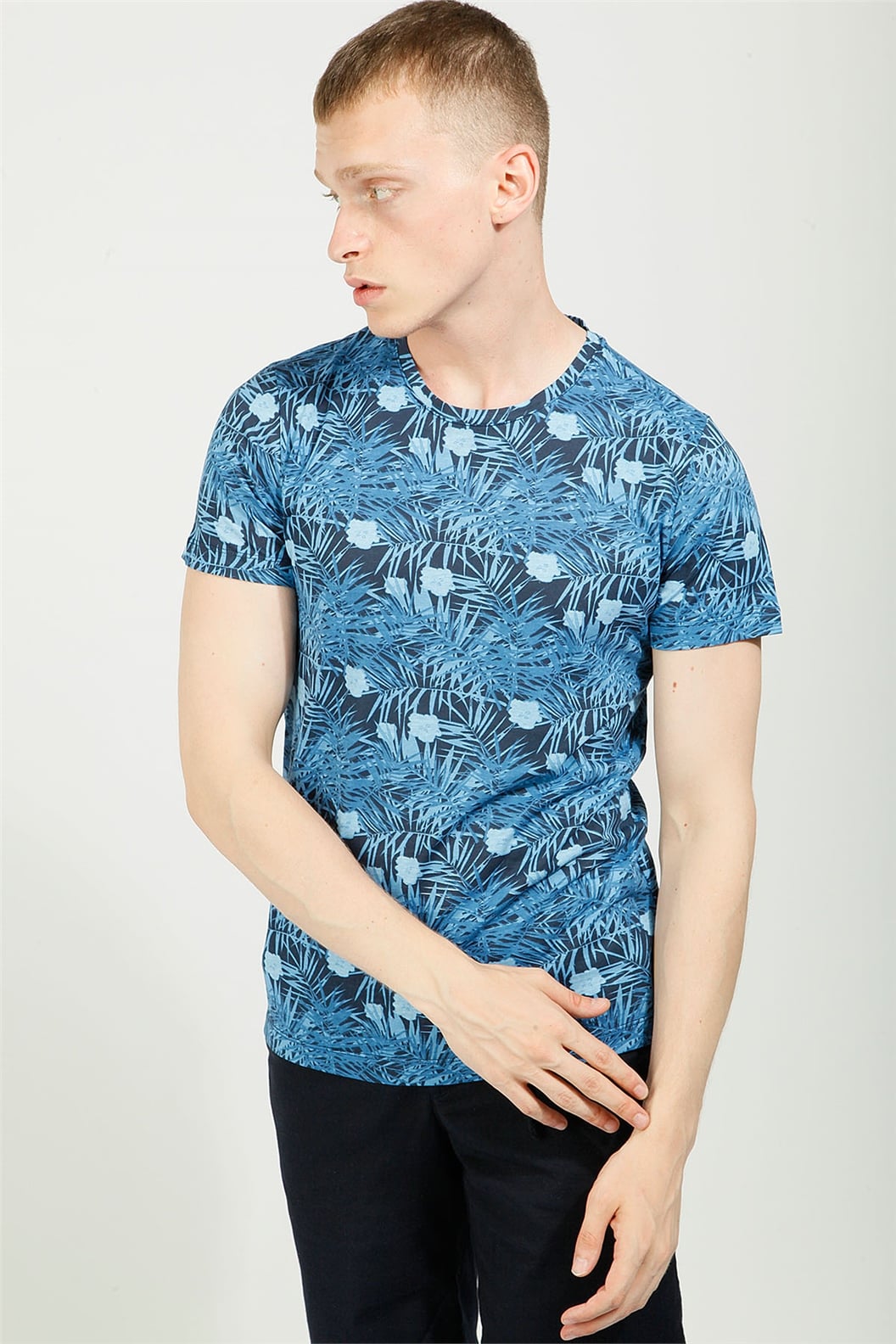 Lacivert Comfort Fit Bisiklet Yaka Baskılı T-Shirt