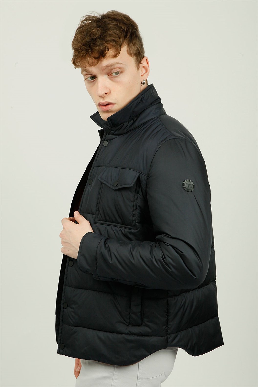 Lacivert Kapitone Mont