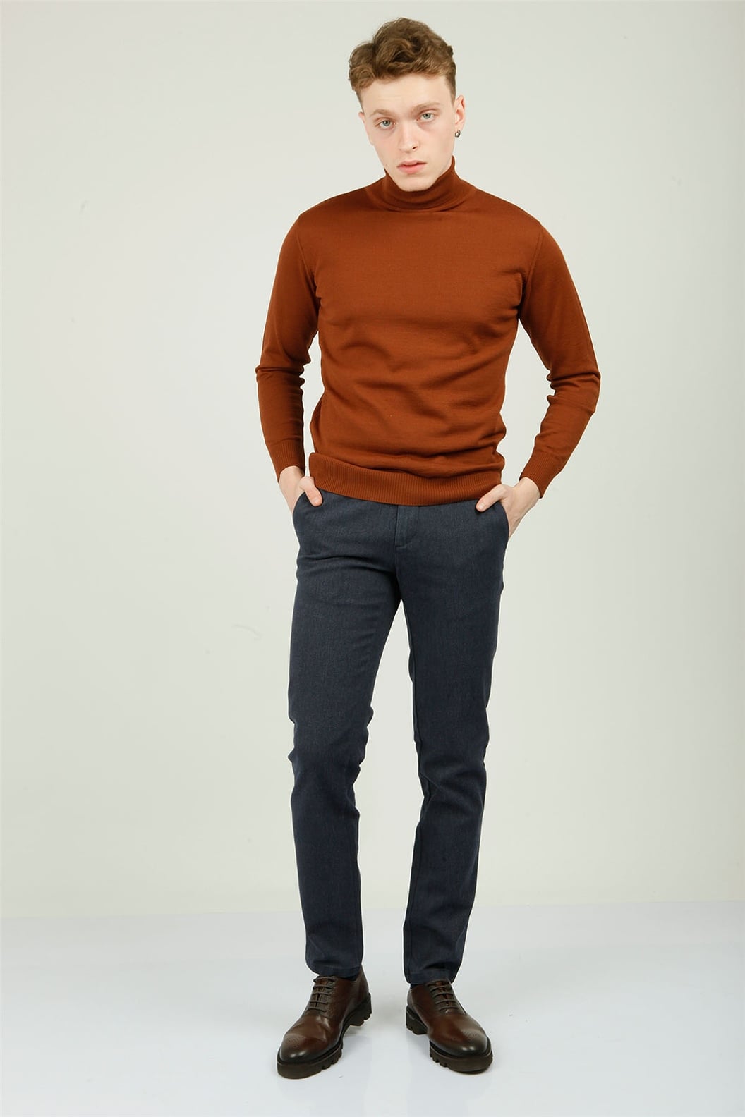 Lacivert Slim Fit Pileli Pantolon