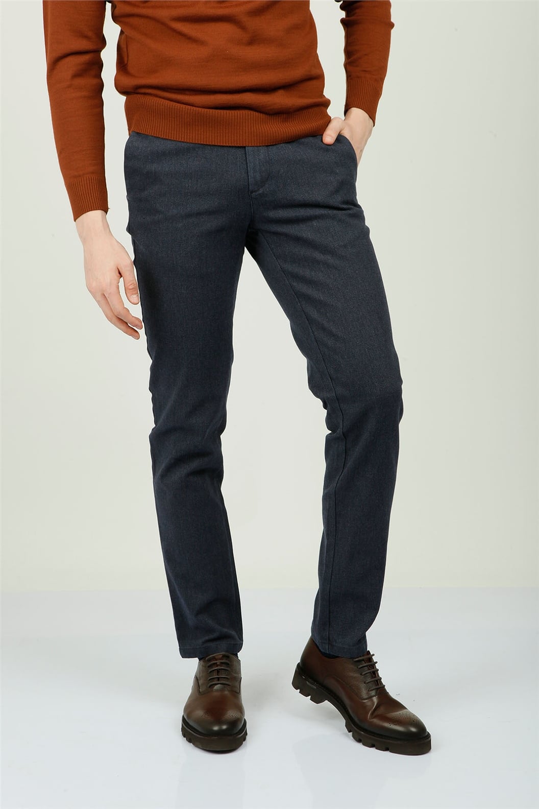 Lacivert Slim Fit Pileli Pantolon