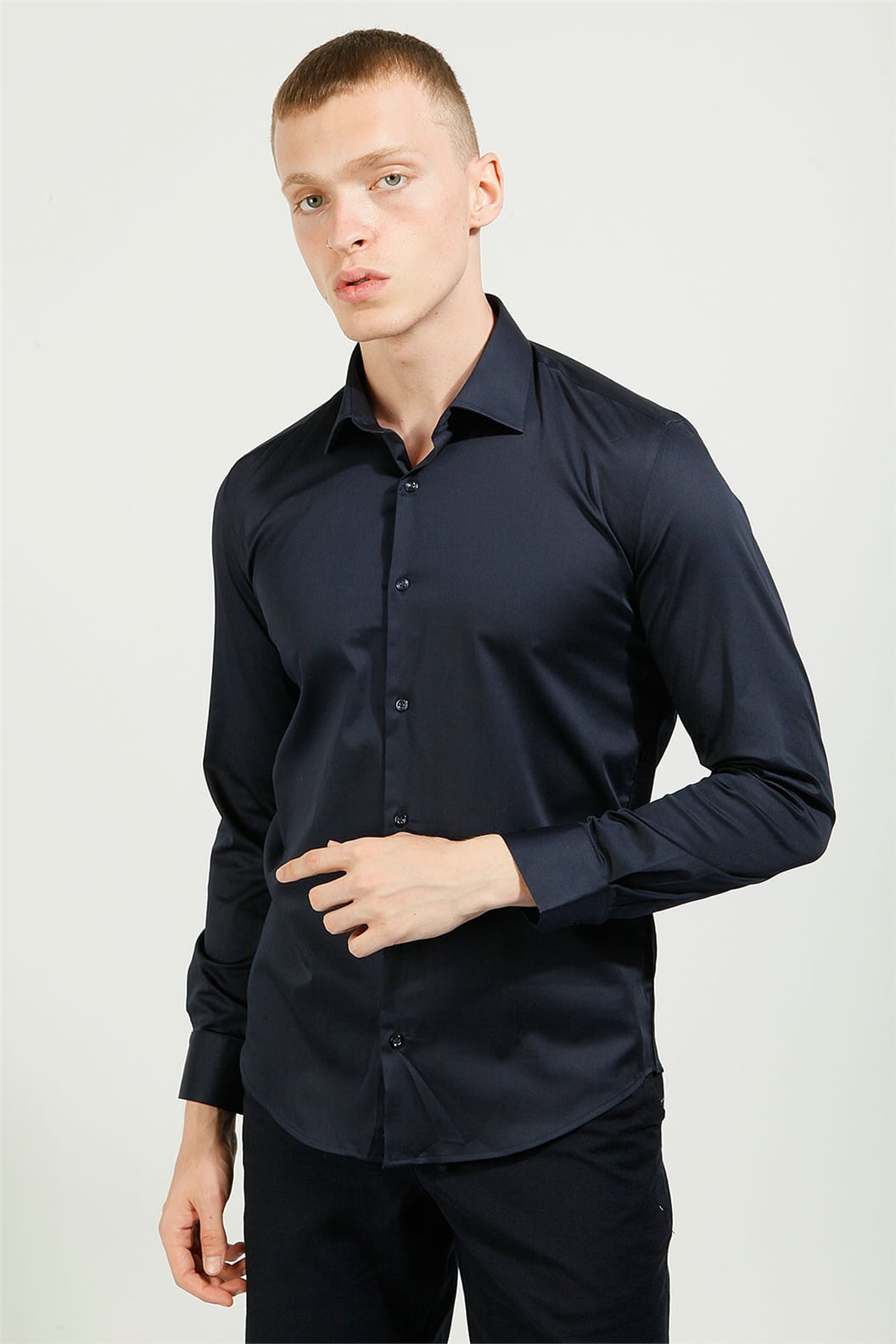 Lacivert Slim Fit Uzun Kol Gömlek