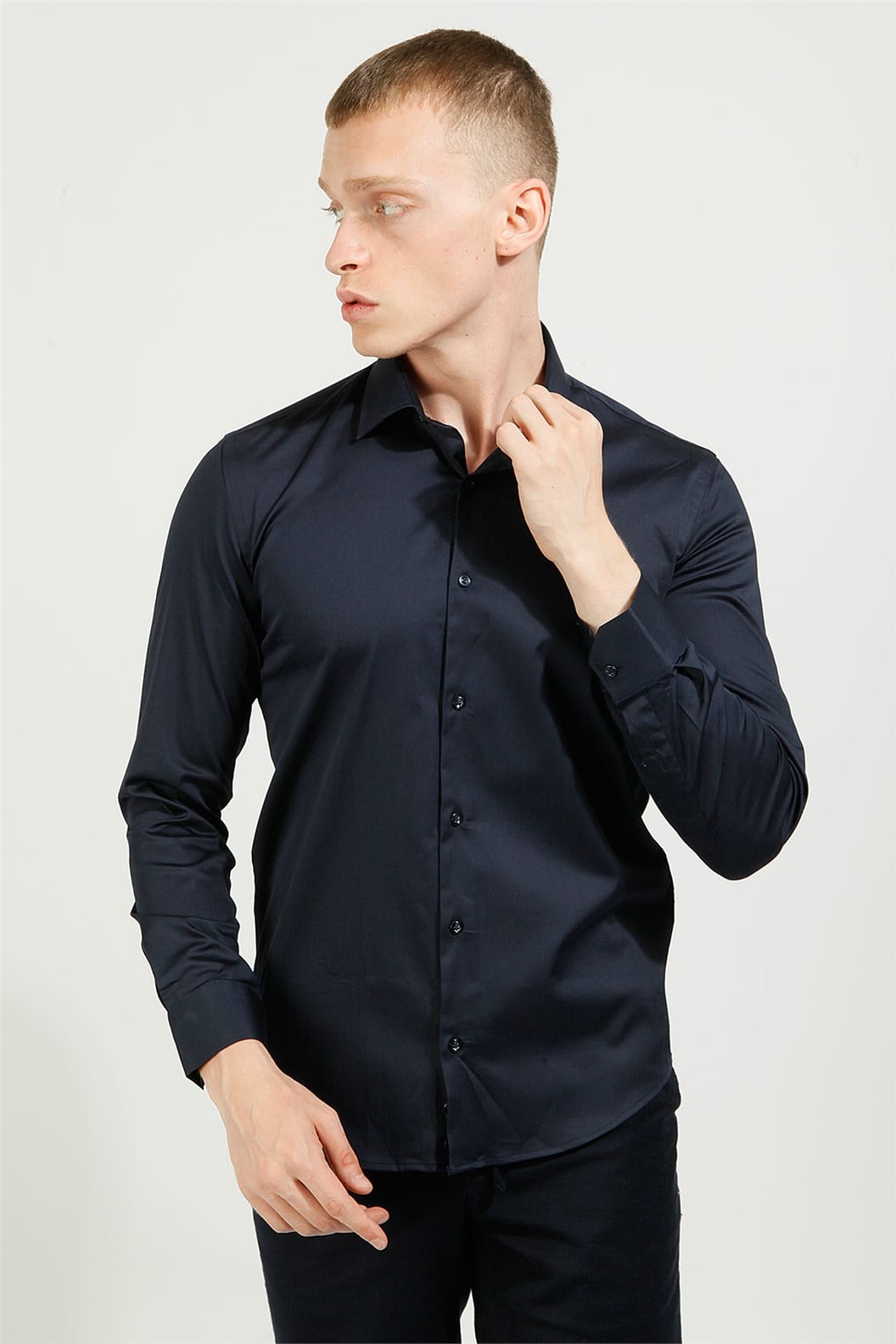 Lacivert Slim Fit Uzun Kol Gömlek