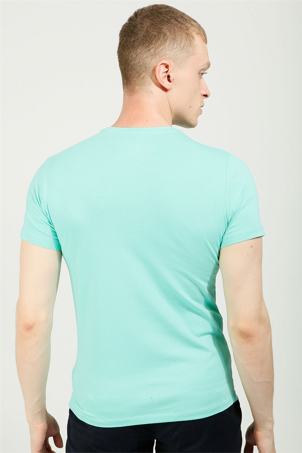 Mint Comfort Fit V Yaka Basic T-Shirt