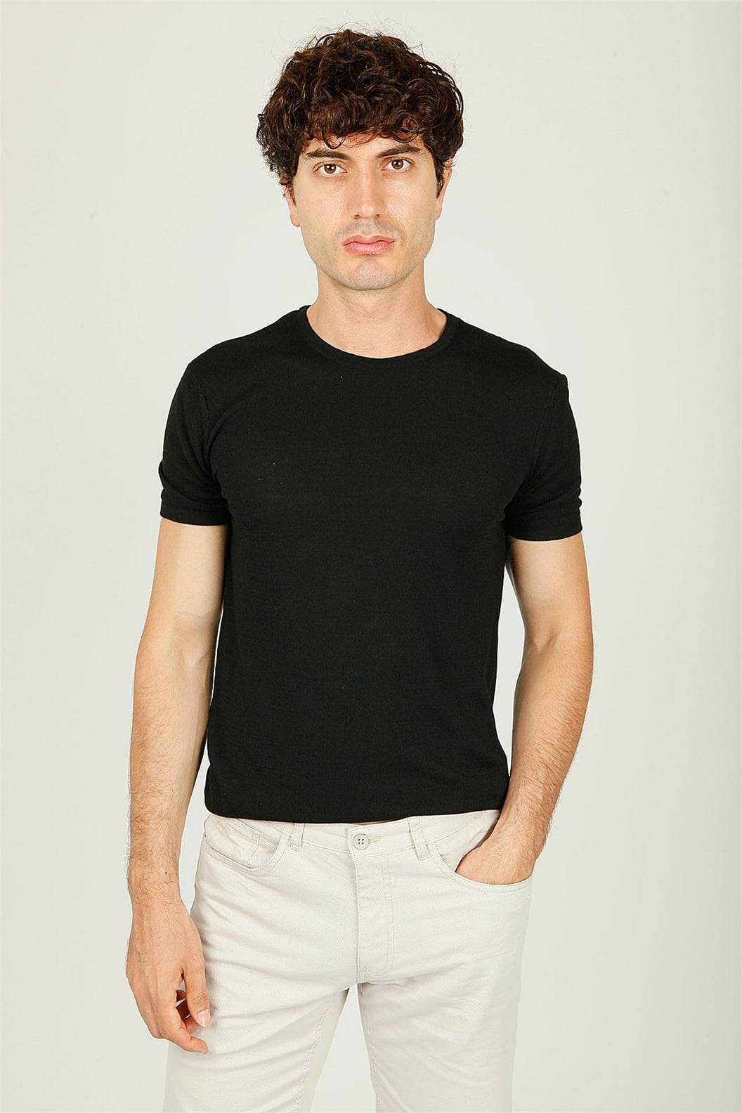Siyah Bisiklet Yaka Comfort Fit Triko T-shirt