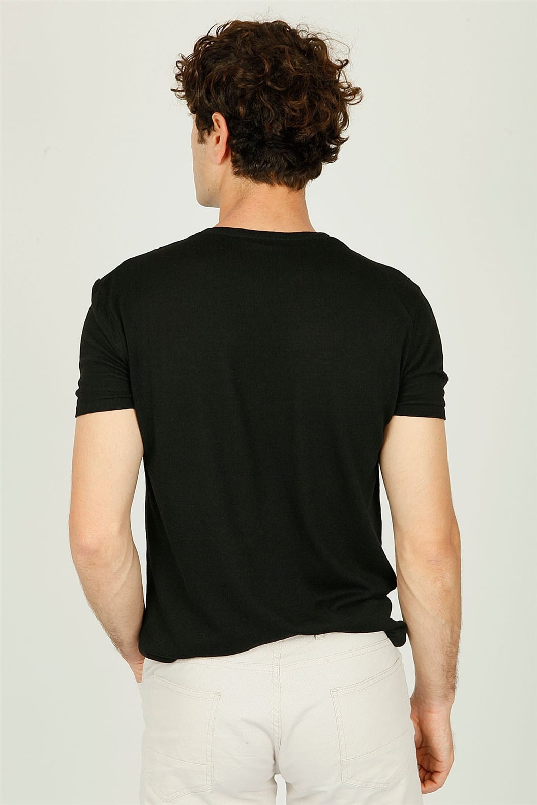 Siyah Bisiklet Yaka Comfort Fit Triko T-shirt