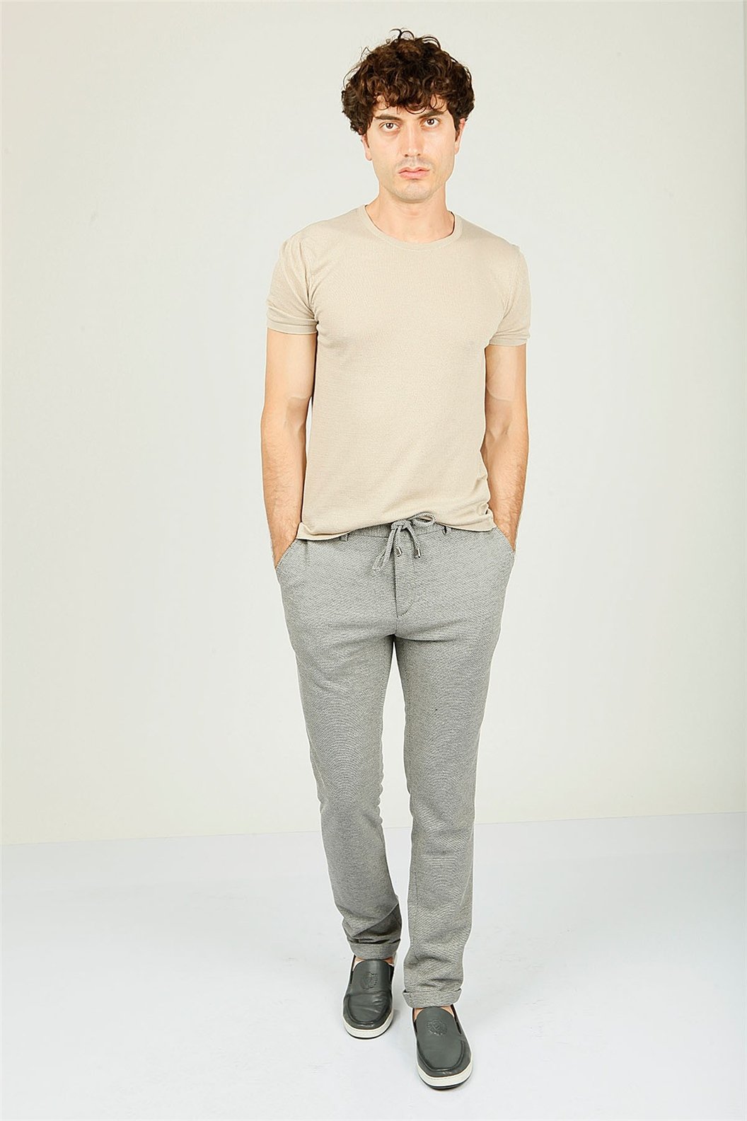 Siyah Comfort Fit Jogger Pantolon