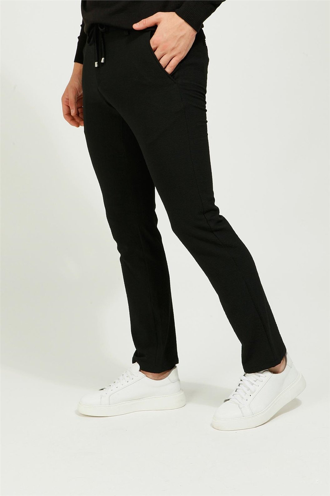 Siyah Comfort Fit Jogger Pantolon
