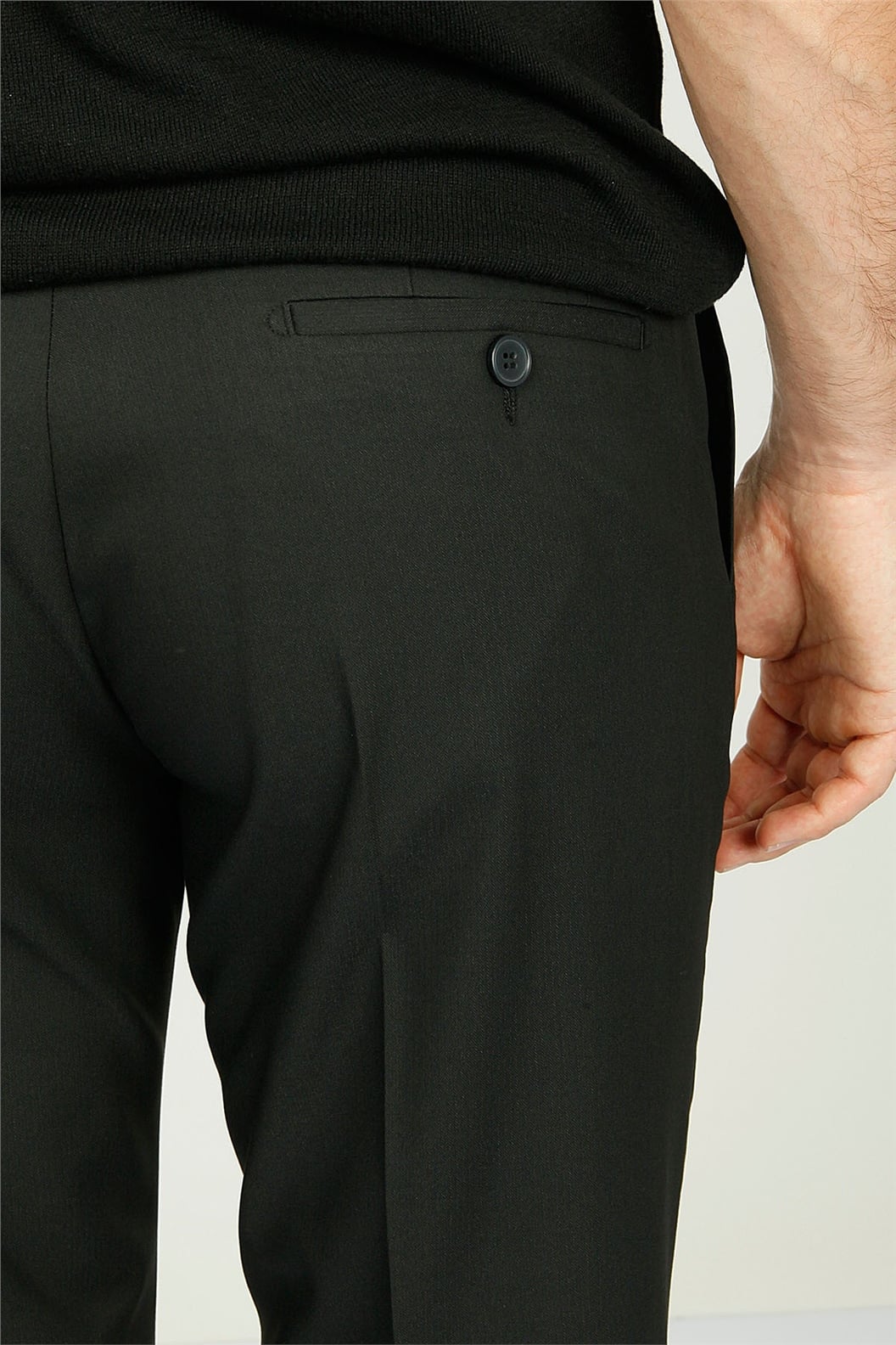 Siyah Comfort Fit Pilesiz Pantolon