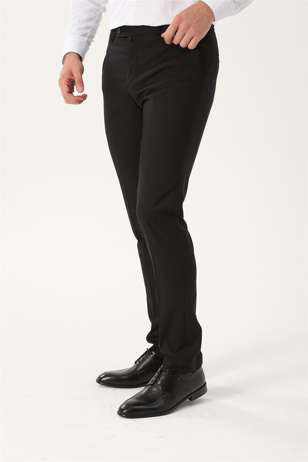 Siyah Slim Fit Pantolon
