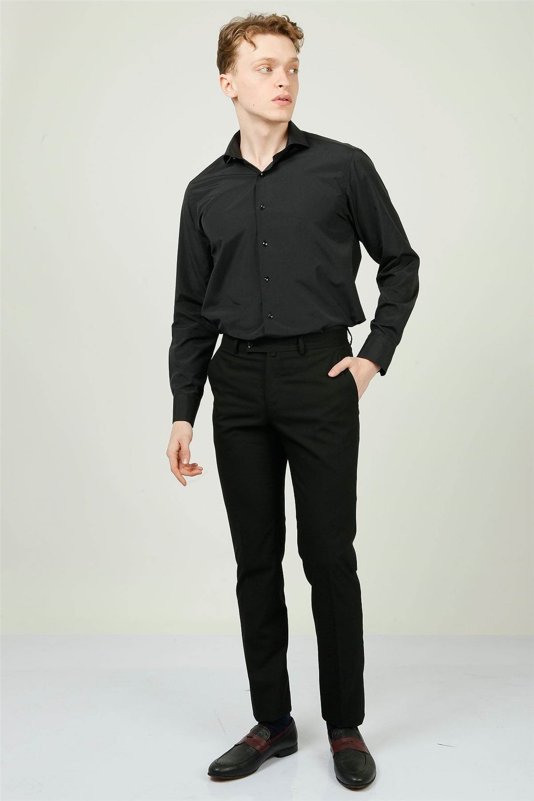 Siyah Slim Fit Pantolon