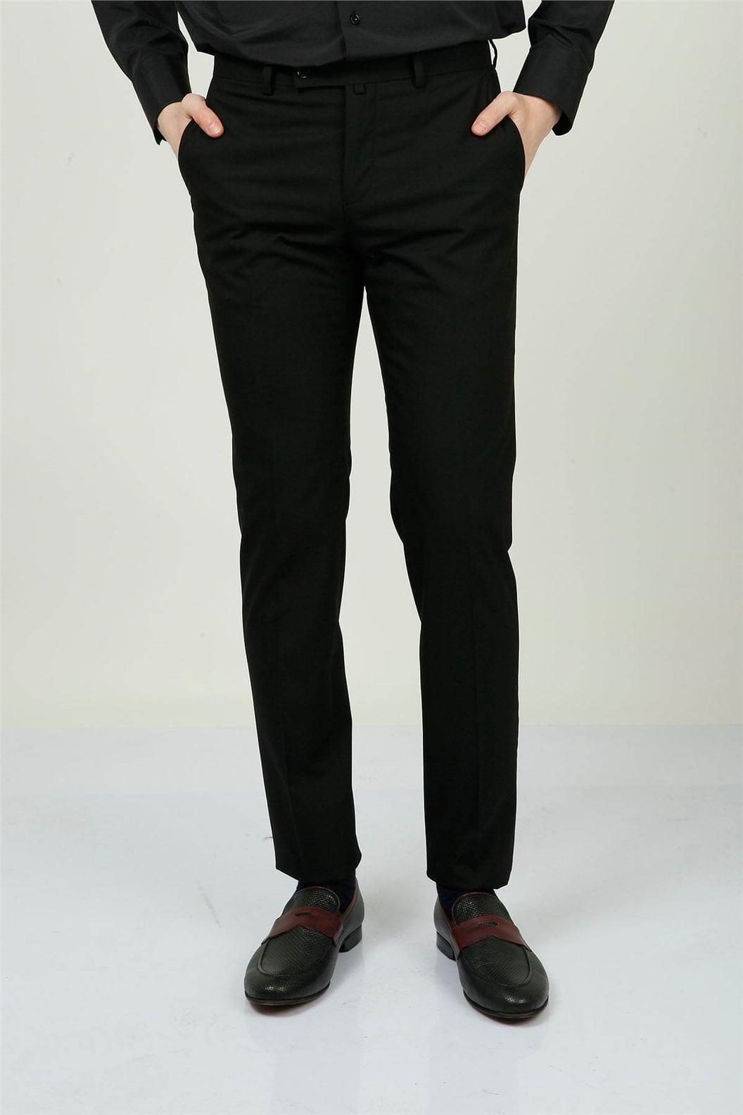 Siyah Slim Fit Pantolon