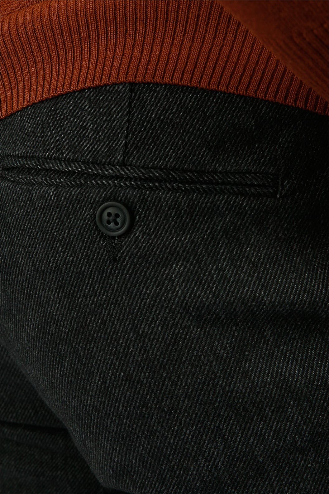 Siyah Slim Fit Pileli Pantolon