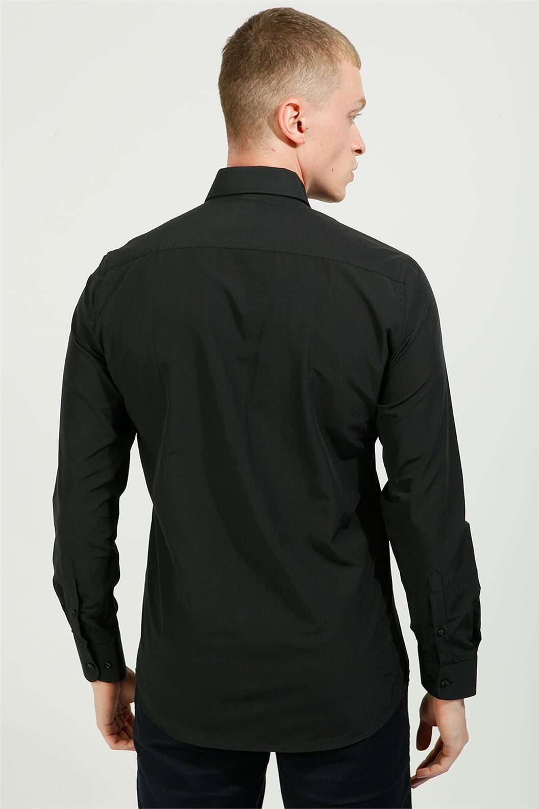 Siyah Slim Fit Uzun Kol Gömlek