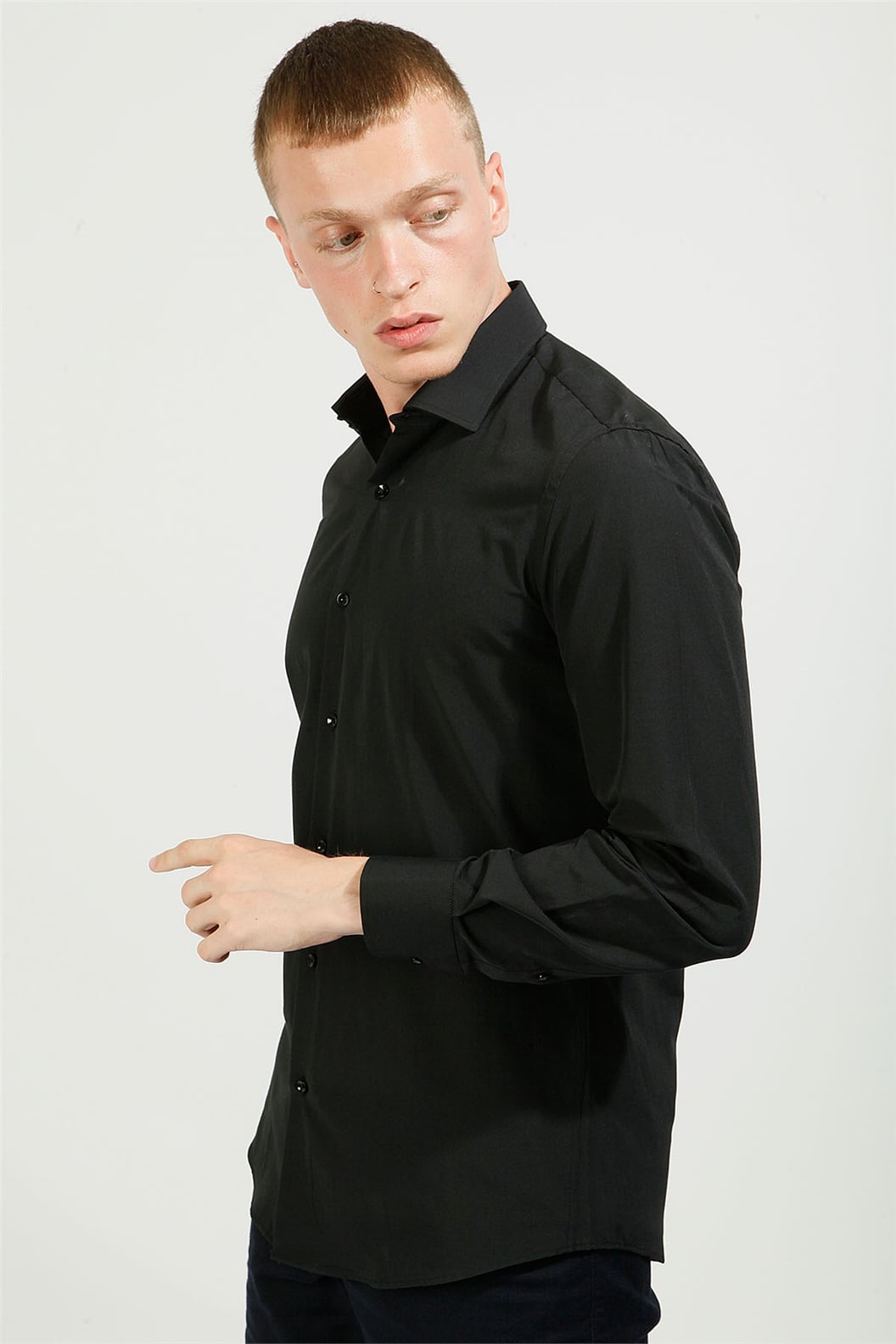 Siyah Slim Fit Uzun Kol Gömlek