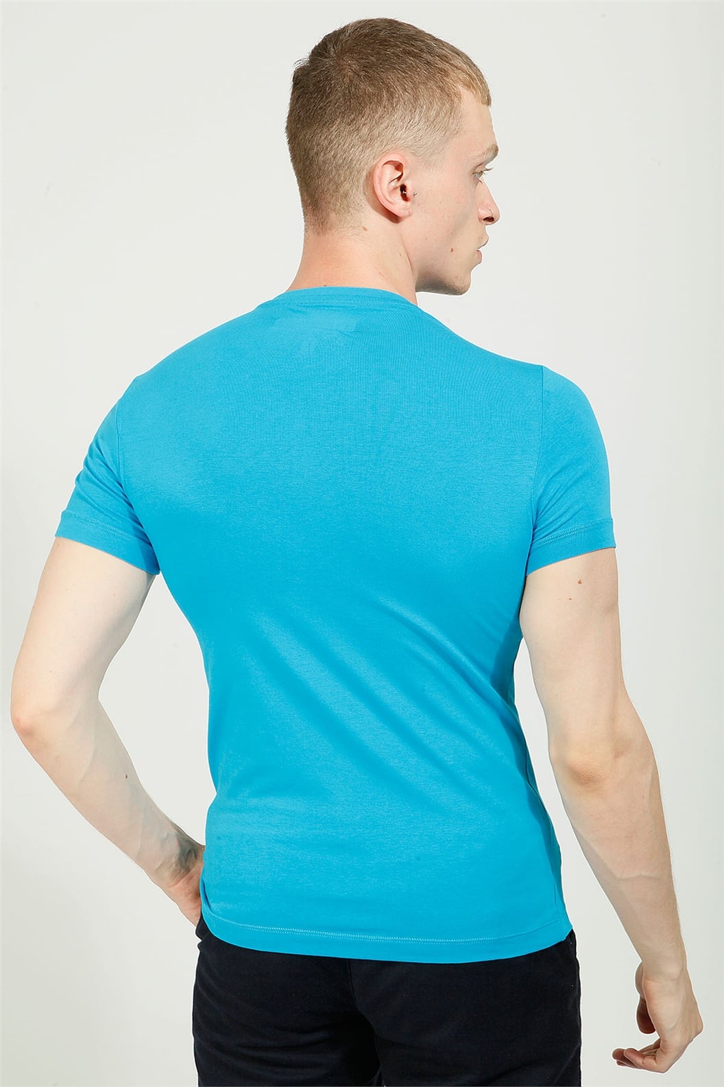 Turkuaz Comfort Fit Bisiklet Yaka Basic T-Shirt