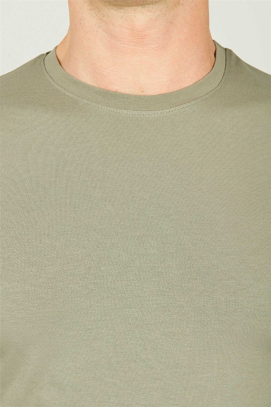 Yeşil Bisiklet Yaka Basic Slim Fit T-shirt