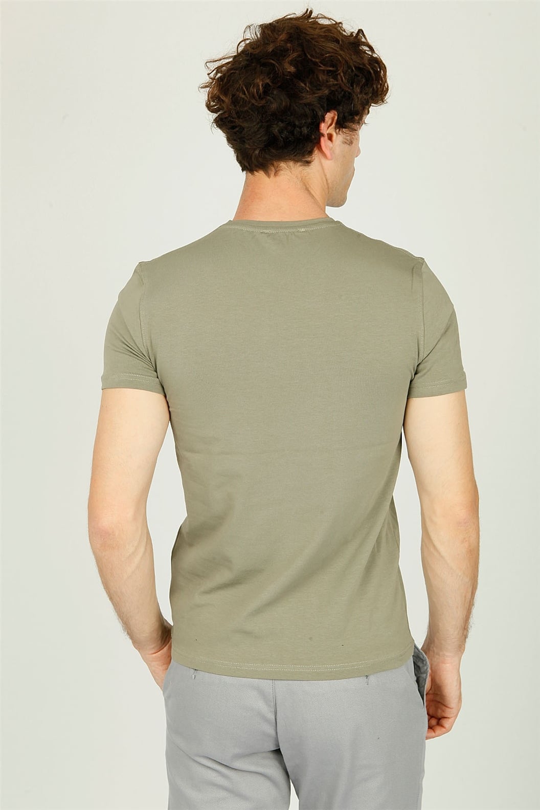 Yeşil V Yaka Basic Slim Fit T-shirt