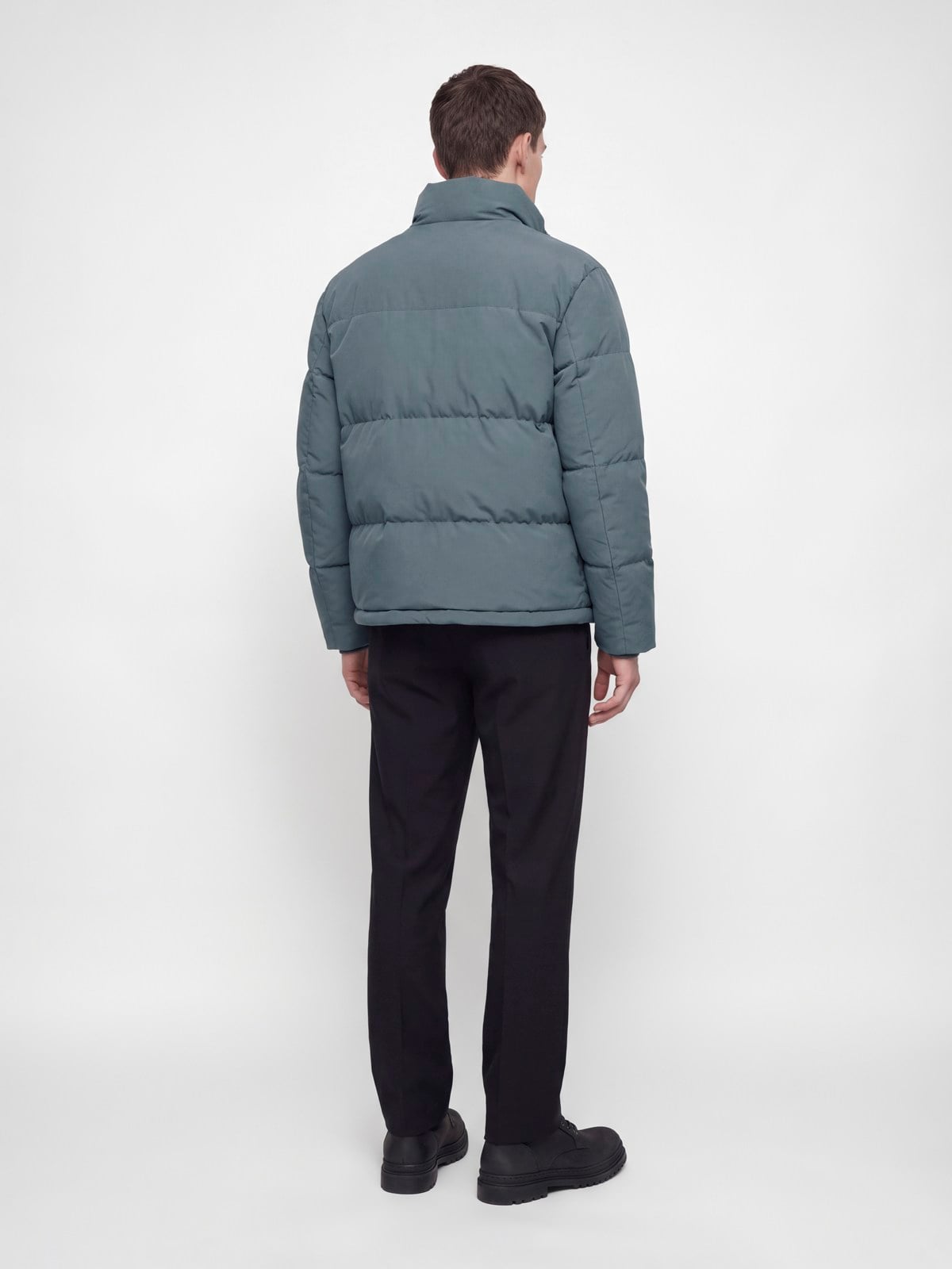 JJESOHO PUFFER COLLAR AW26 SN Turbulence