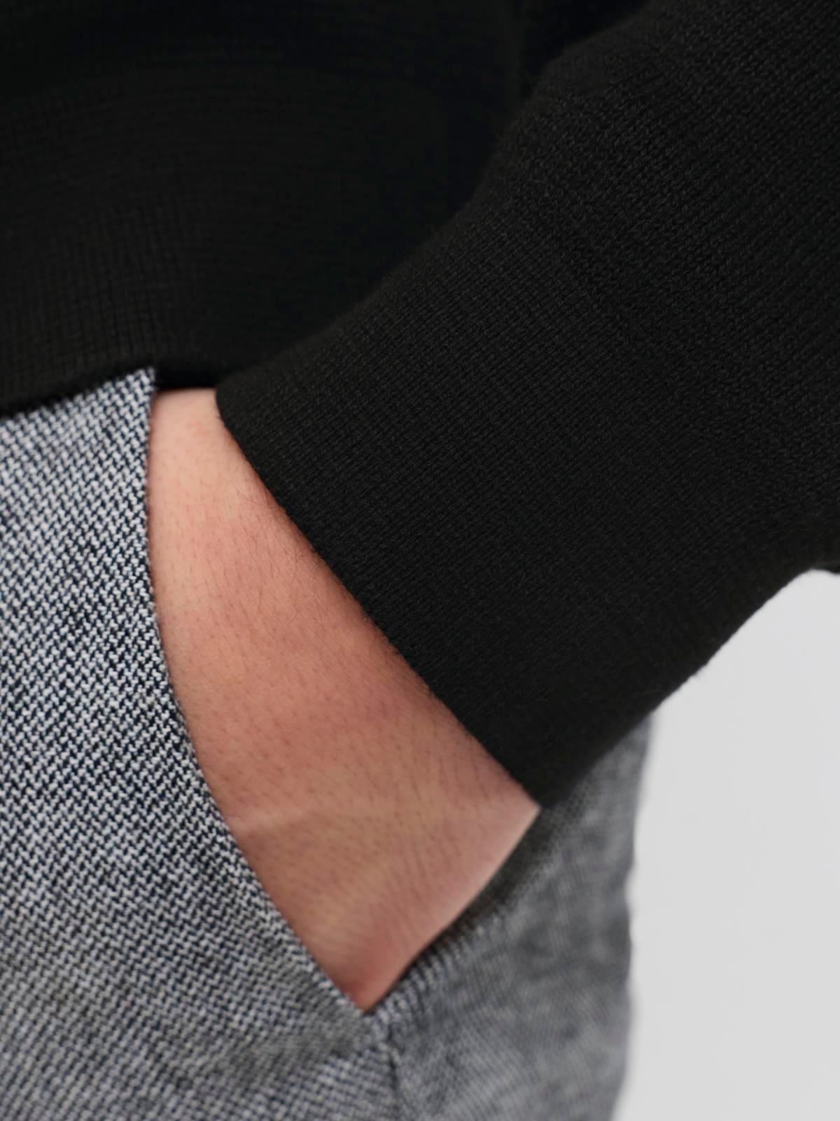 JPRBLAMILANO STITCH KNIT HALF ZIP SN Black