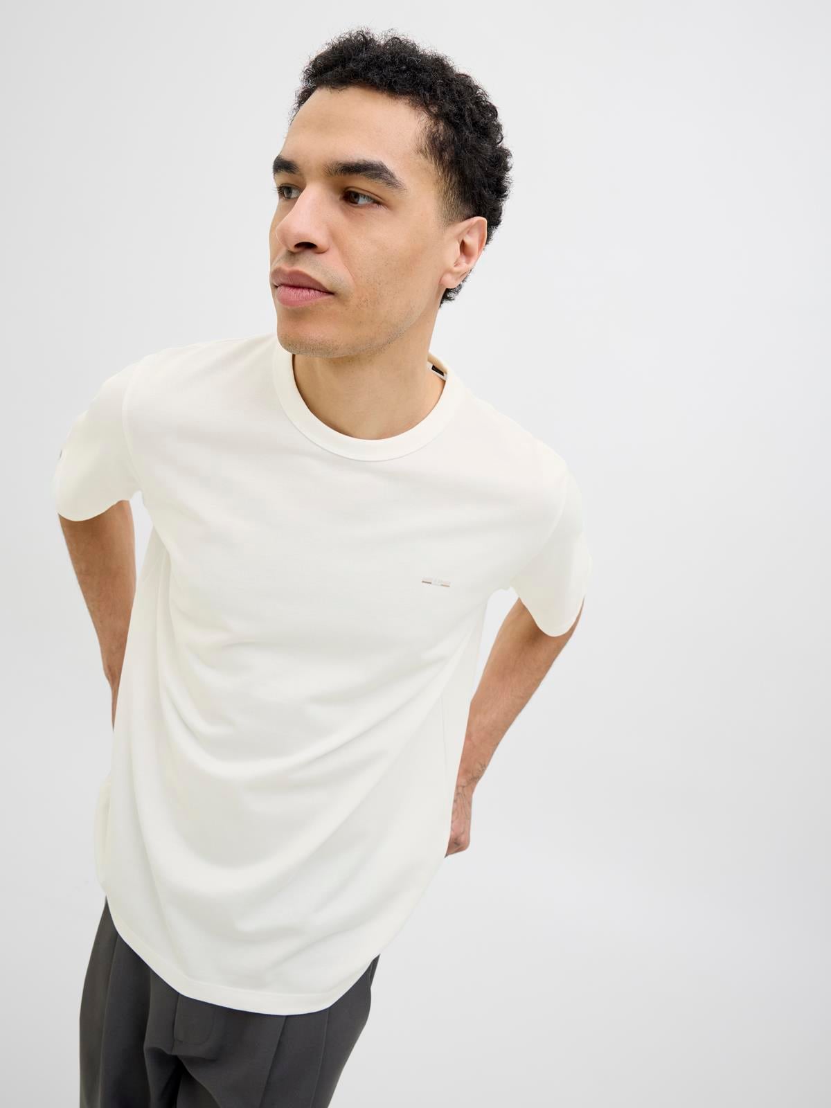 JPRBLUALVES SS TEE LN Cloud Dancer