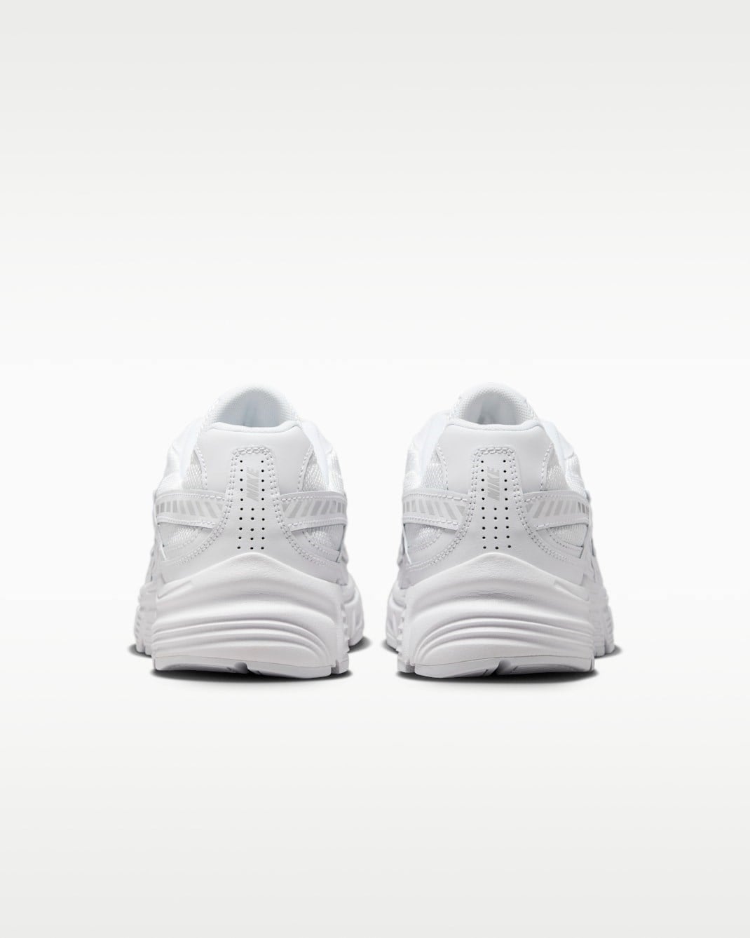 Nike Initiator White